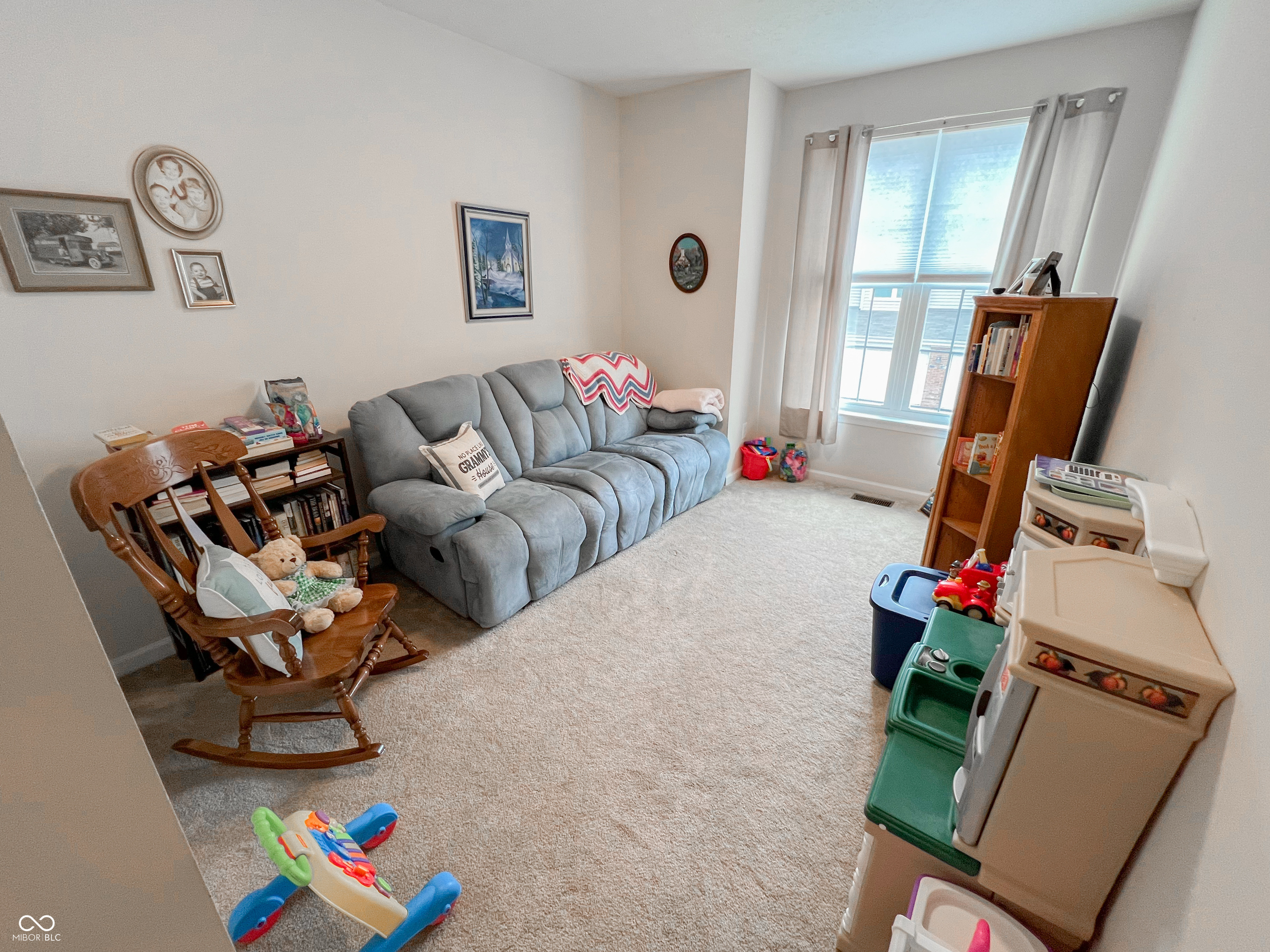 2349 Colfax Lane