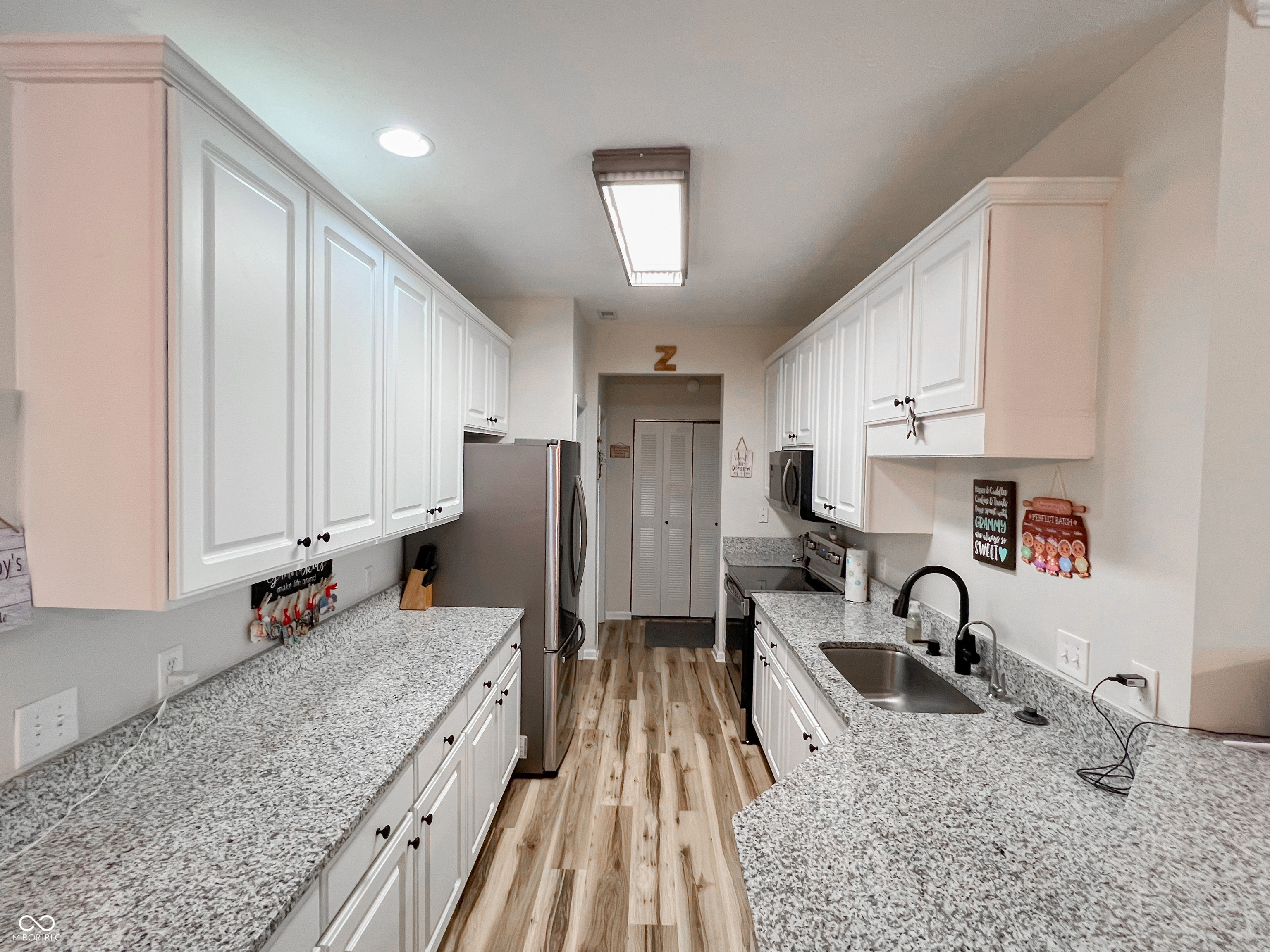 2349 Colfax Lane