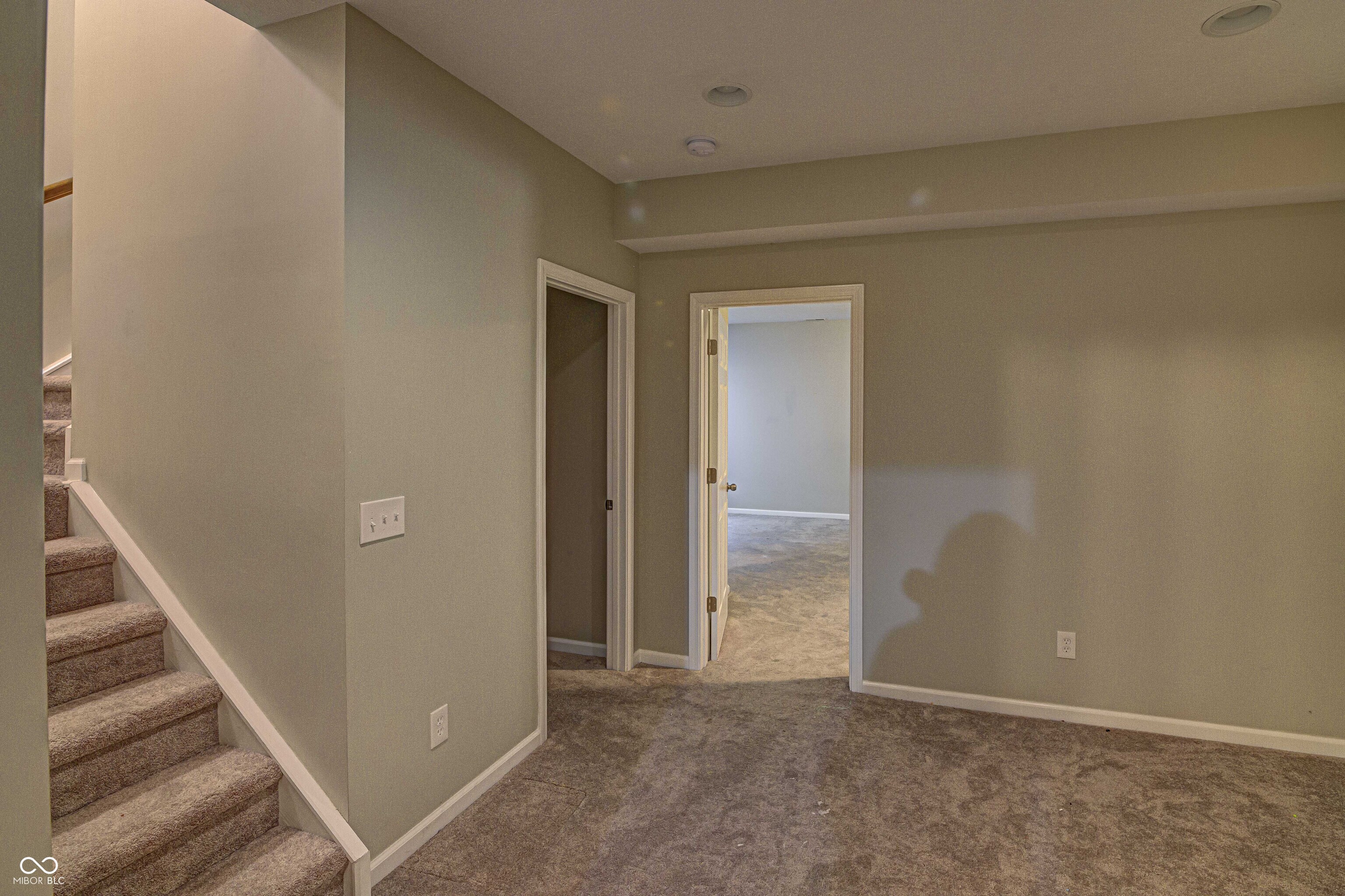 5658 Autumn Trail