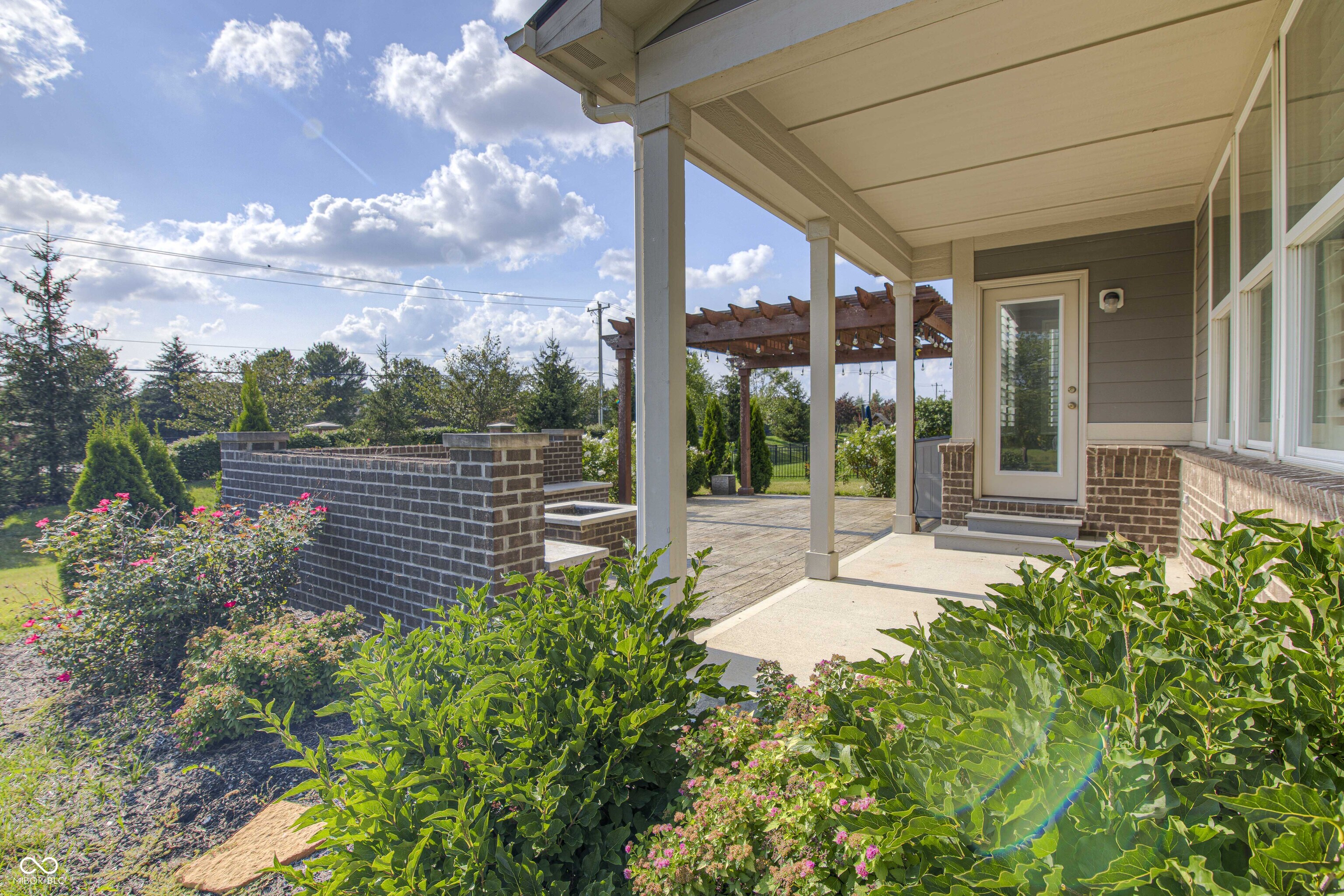 5658 Autumn Trail