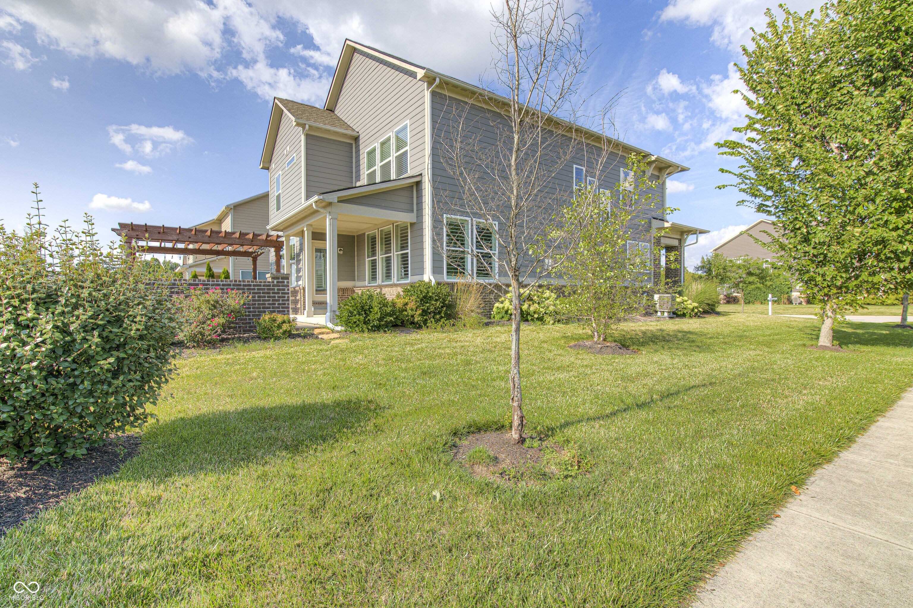 5658 Autumn Trail