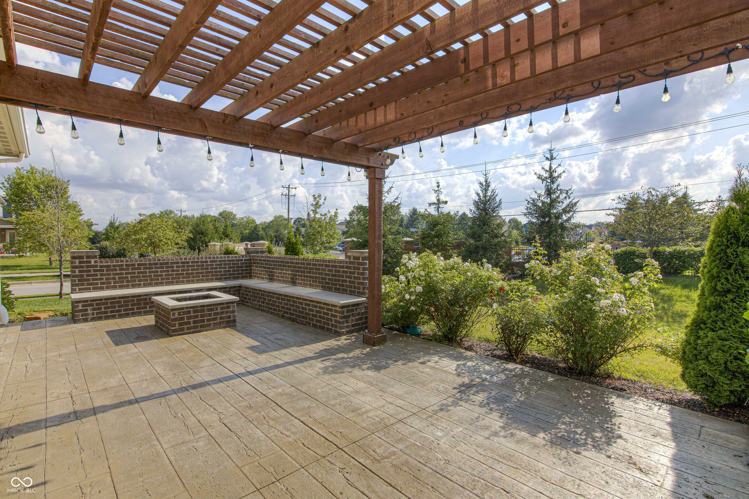 5658 Autumn Trail