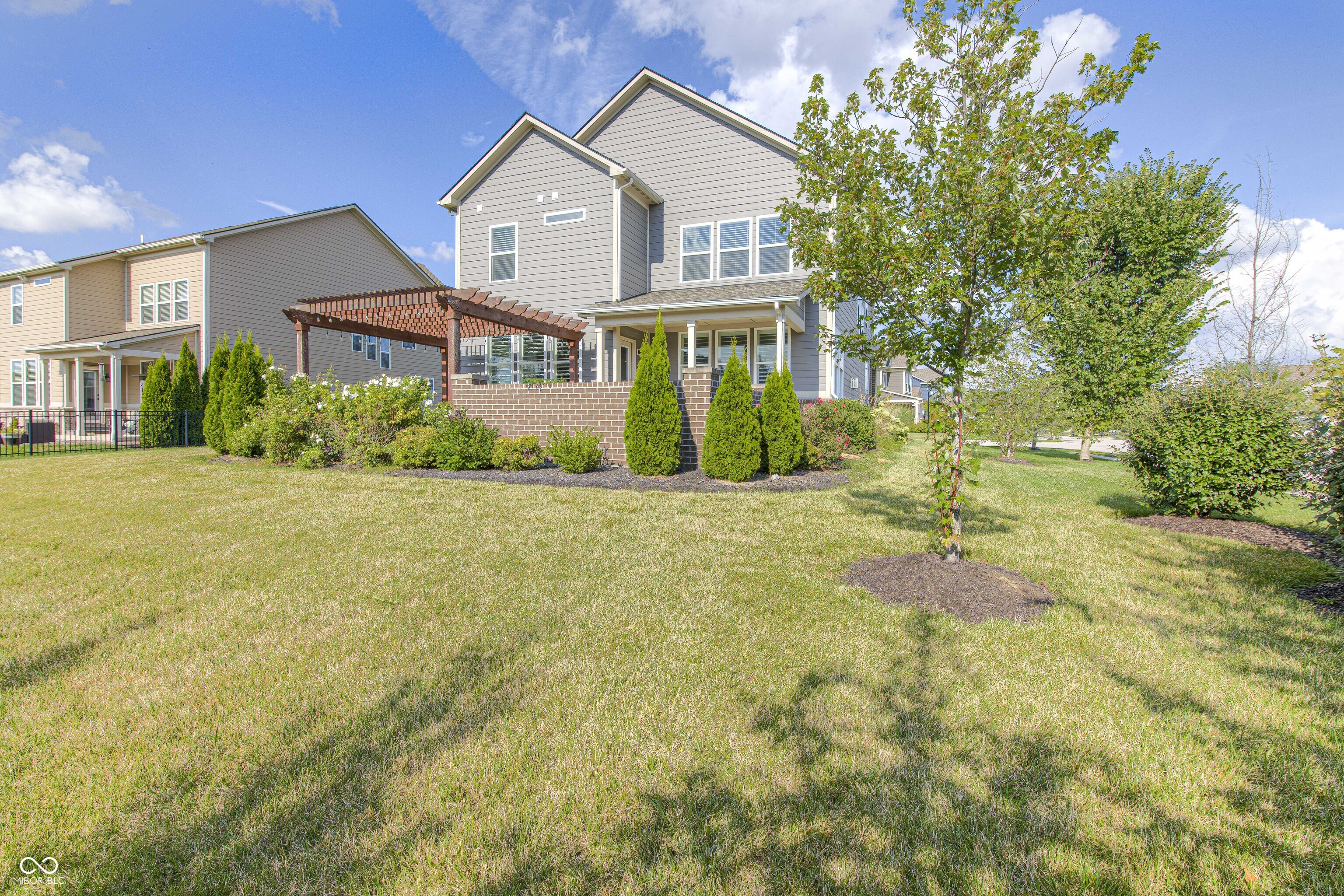 5658 Autumn Trail