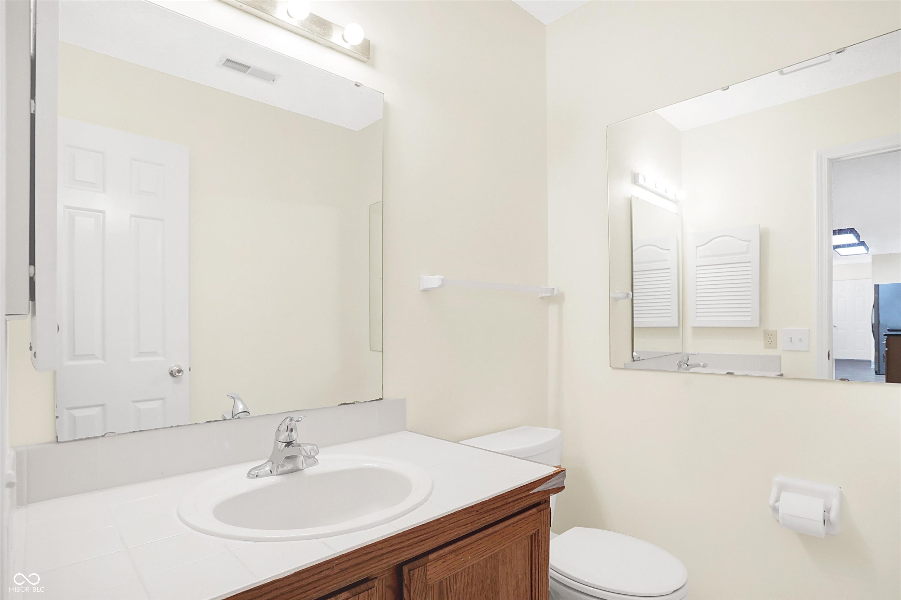 2092 Oak Run Court