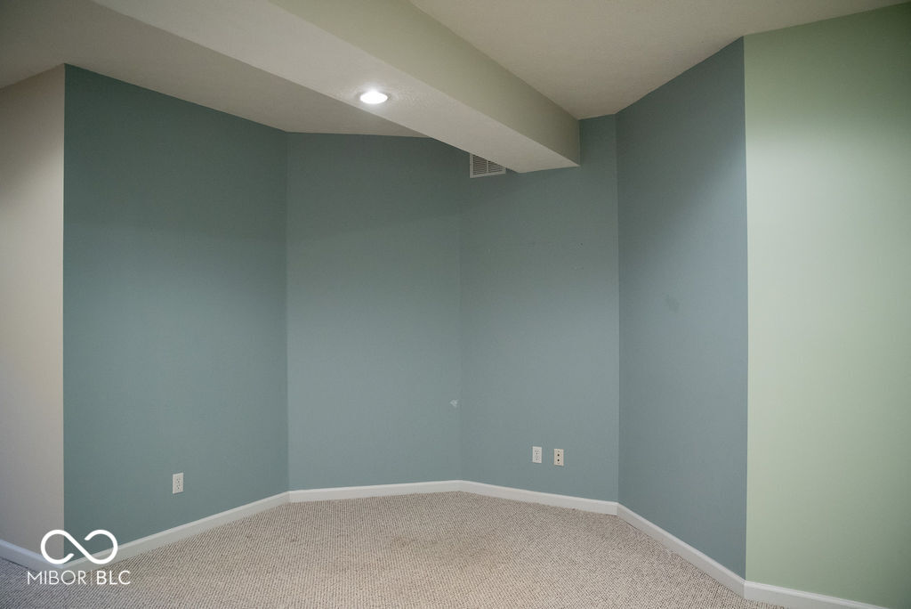1234 Ironwood Drive