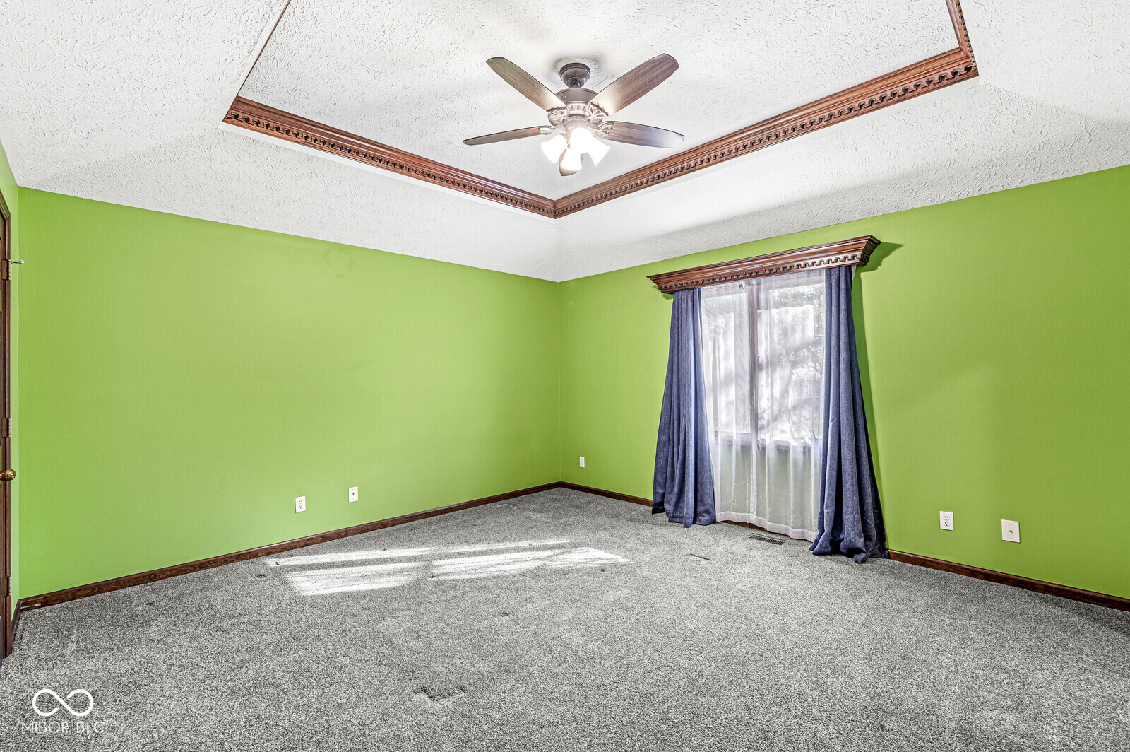 6337 Red Oak Drive