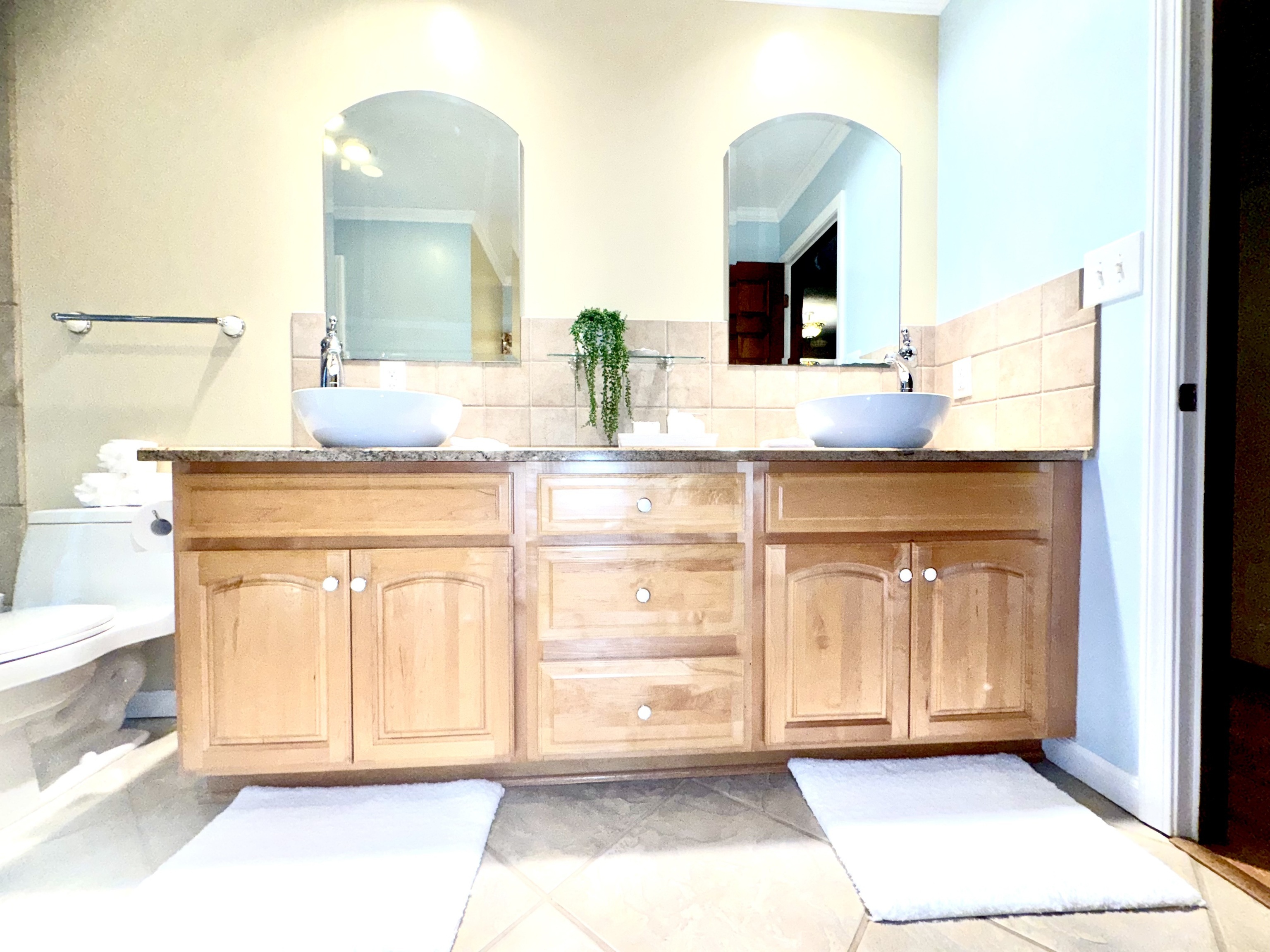 6337 Red Oak Drive