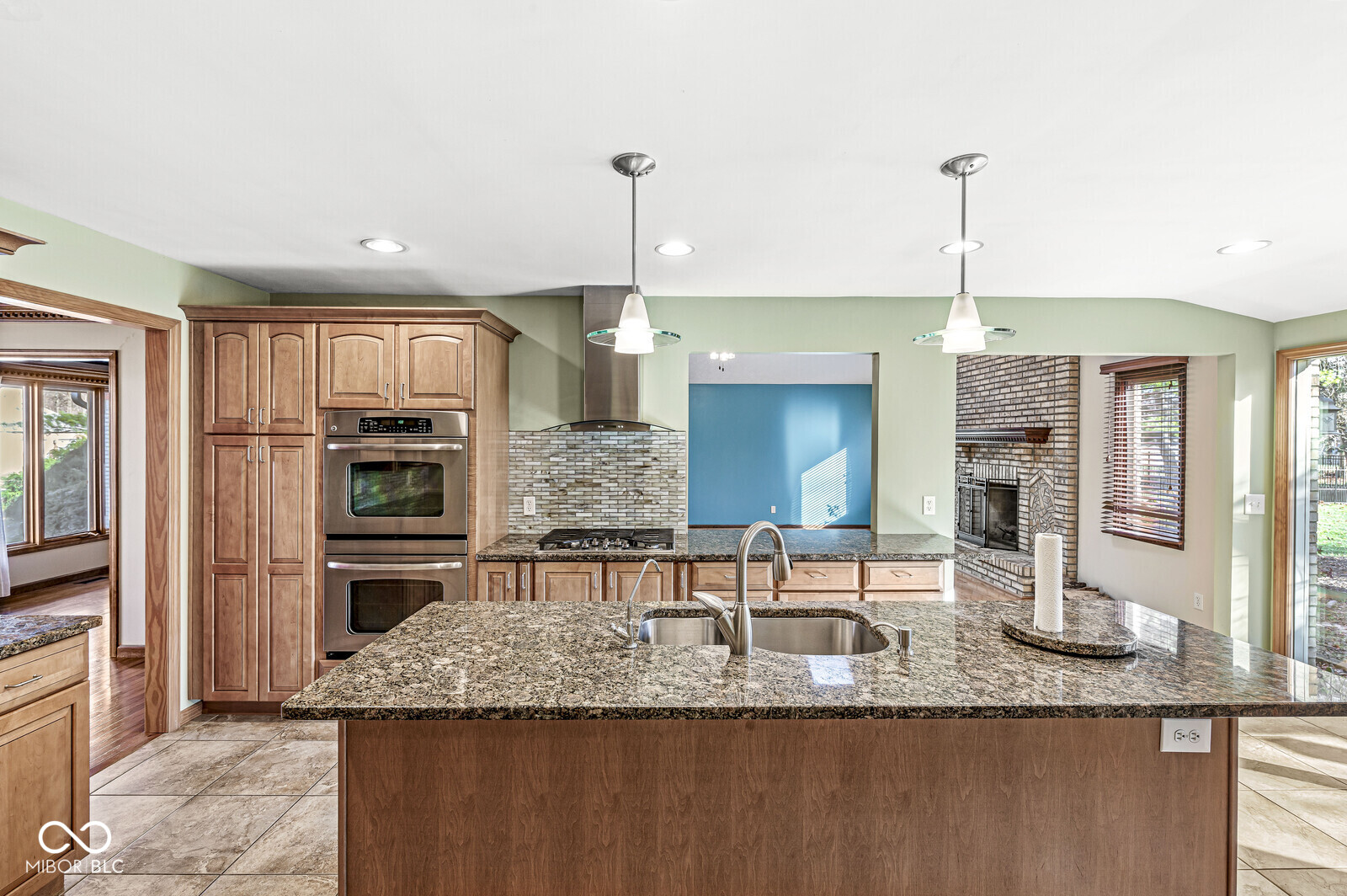 6337 Red Oak Drive