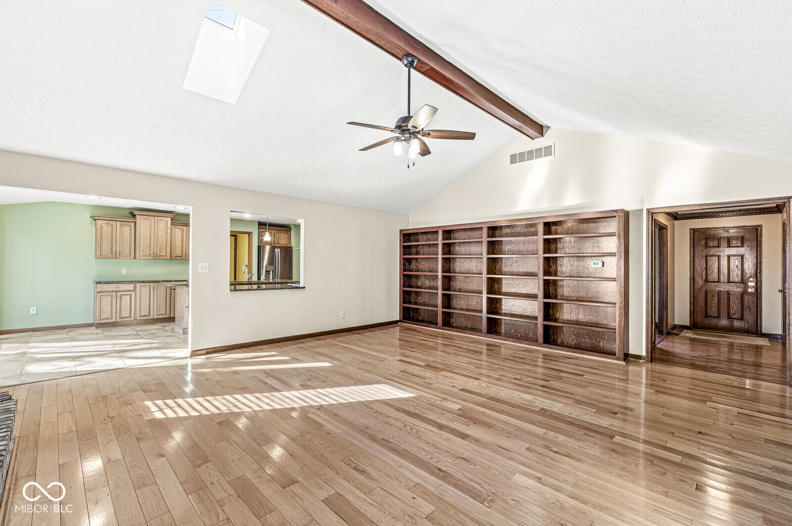 6337 Red Oak Drive