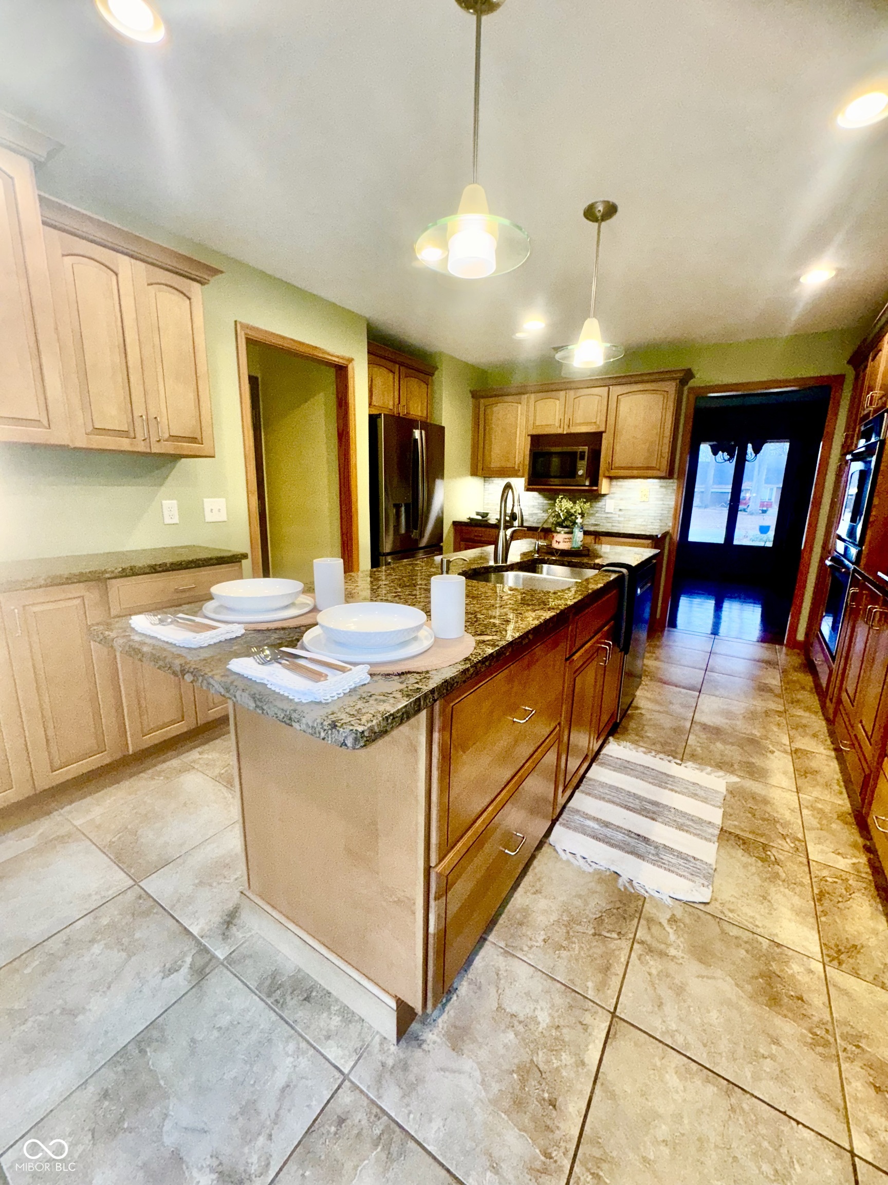 6337 Red Oak Drive