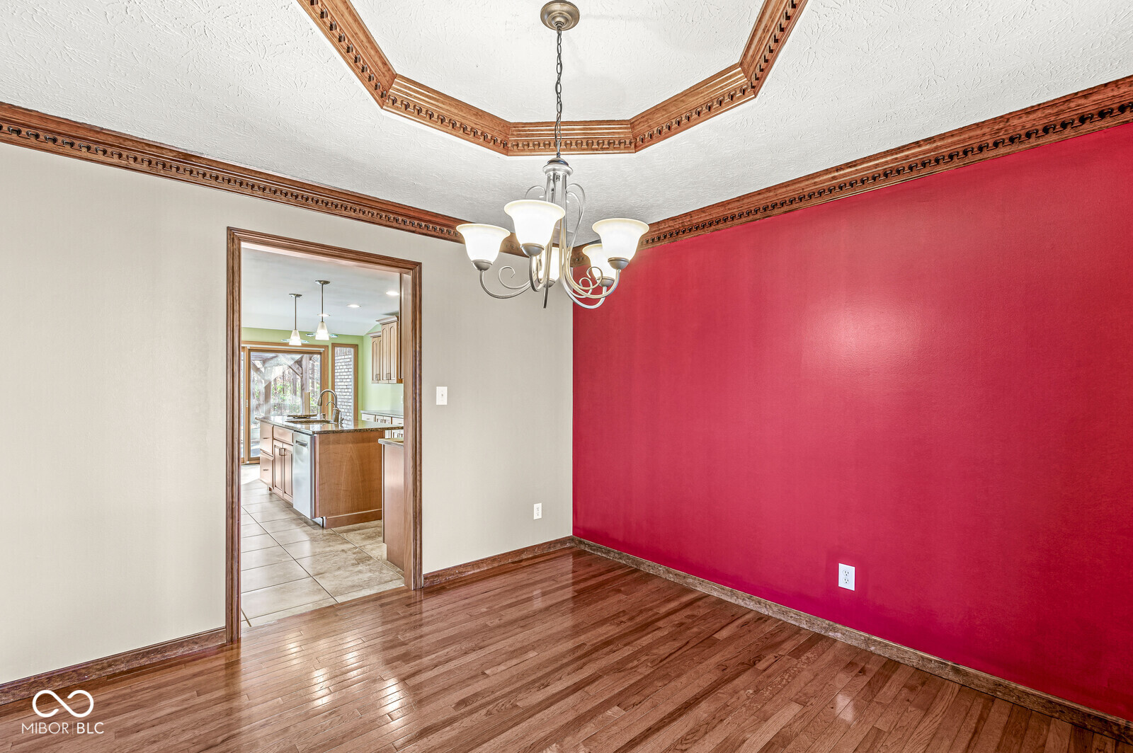 6337 Red Oak Drive