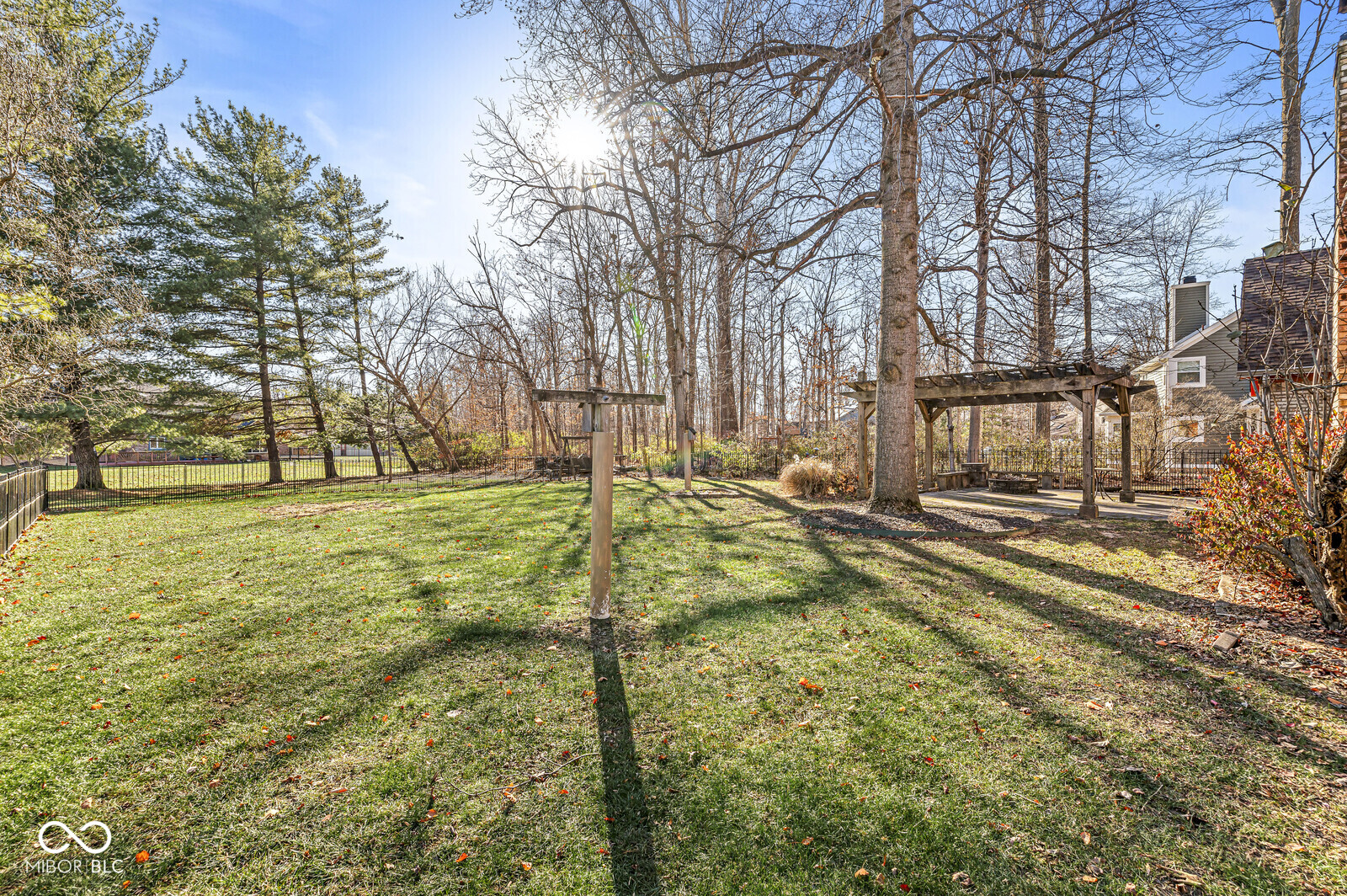 6337 Red Oak Drive