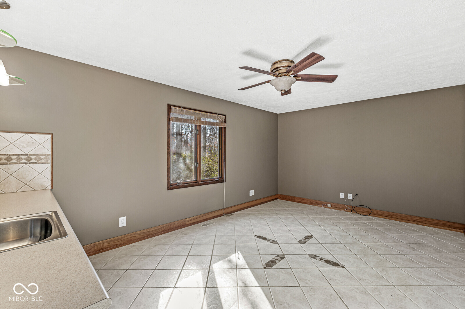 6337 Red Oak Drive