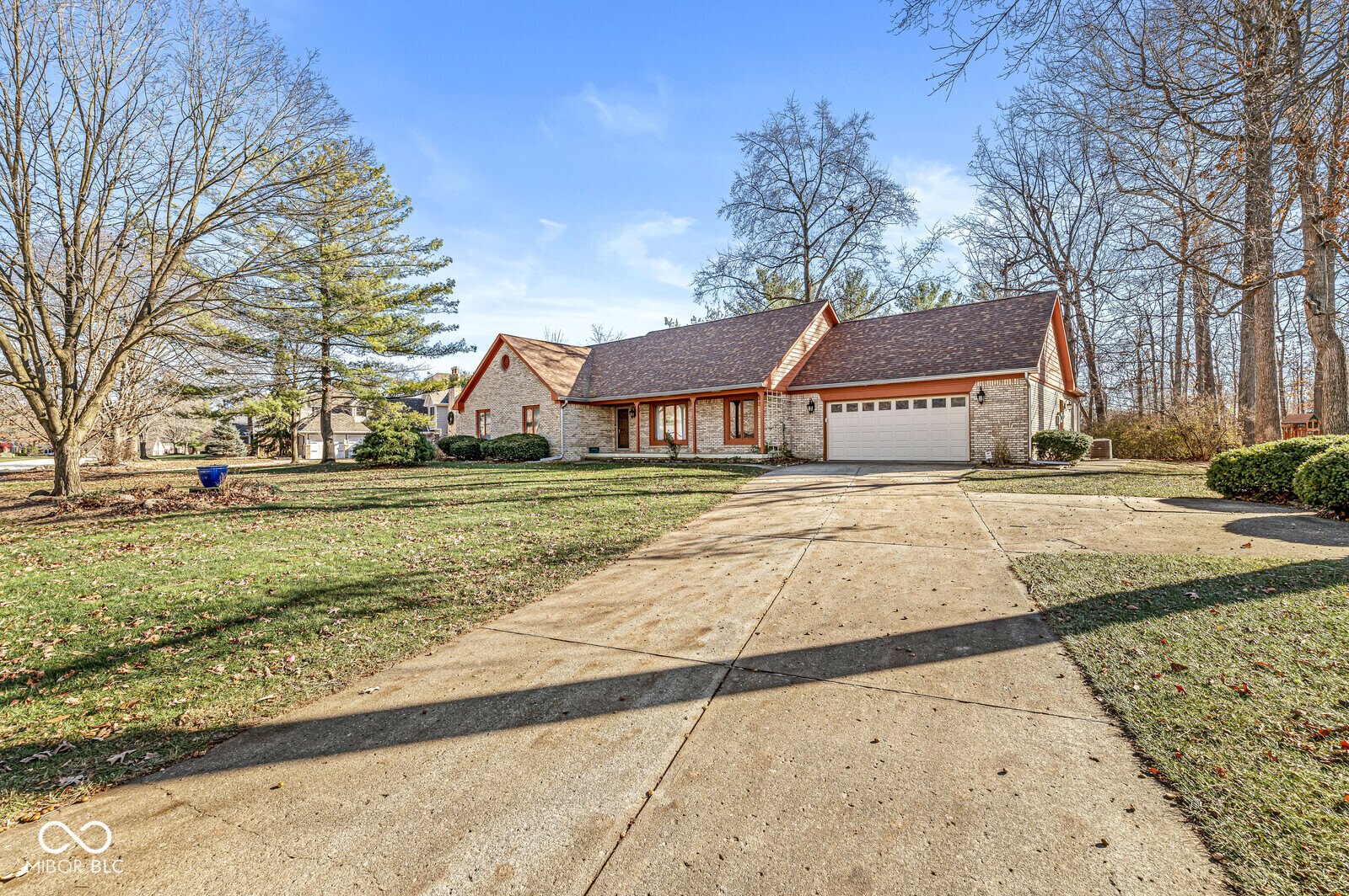 6337 Red Oak Drive