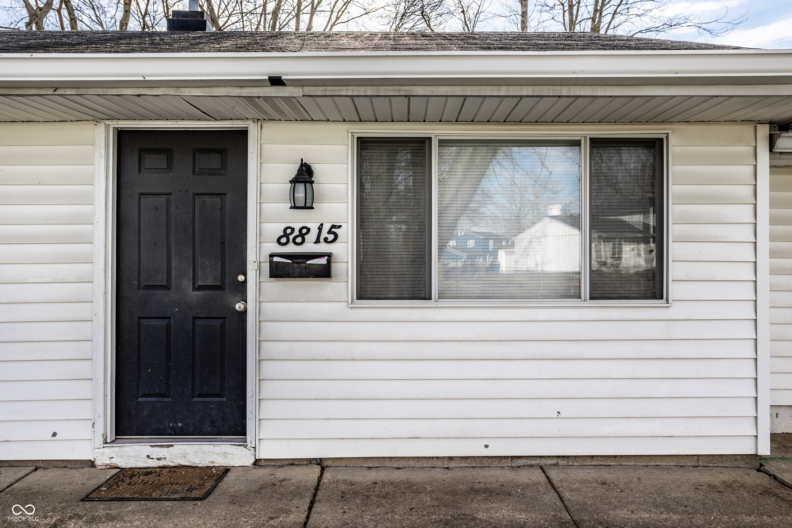 8815 Frontenac Road