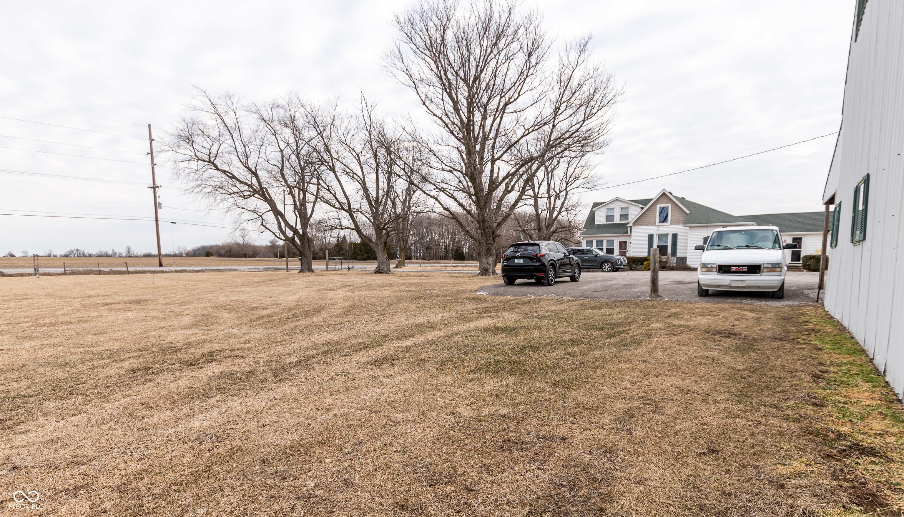 3615 E State Rd 32