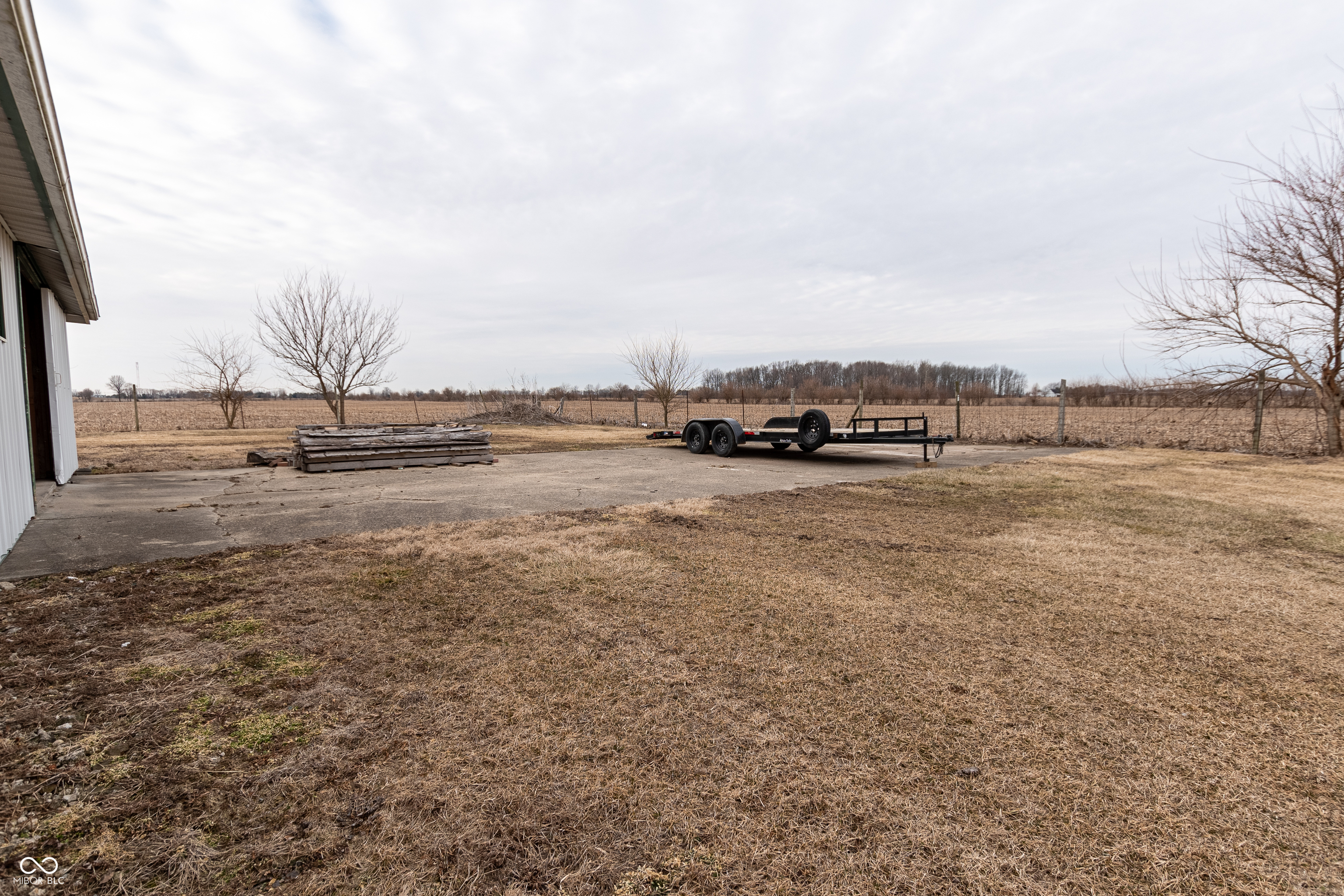3615 E State Rd 32