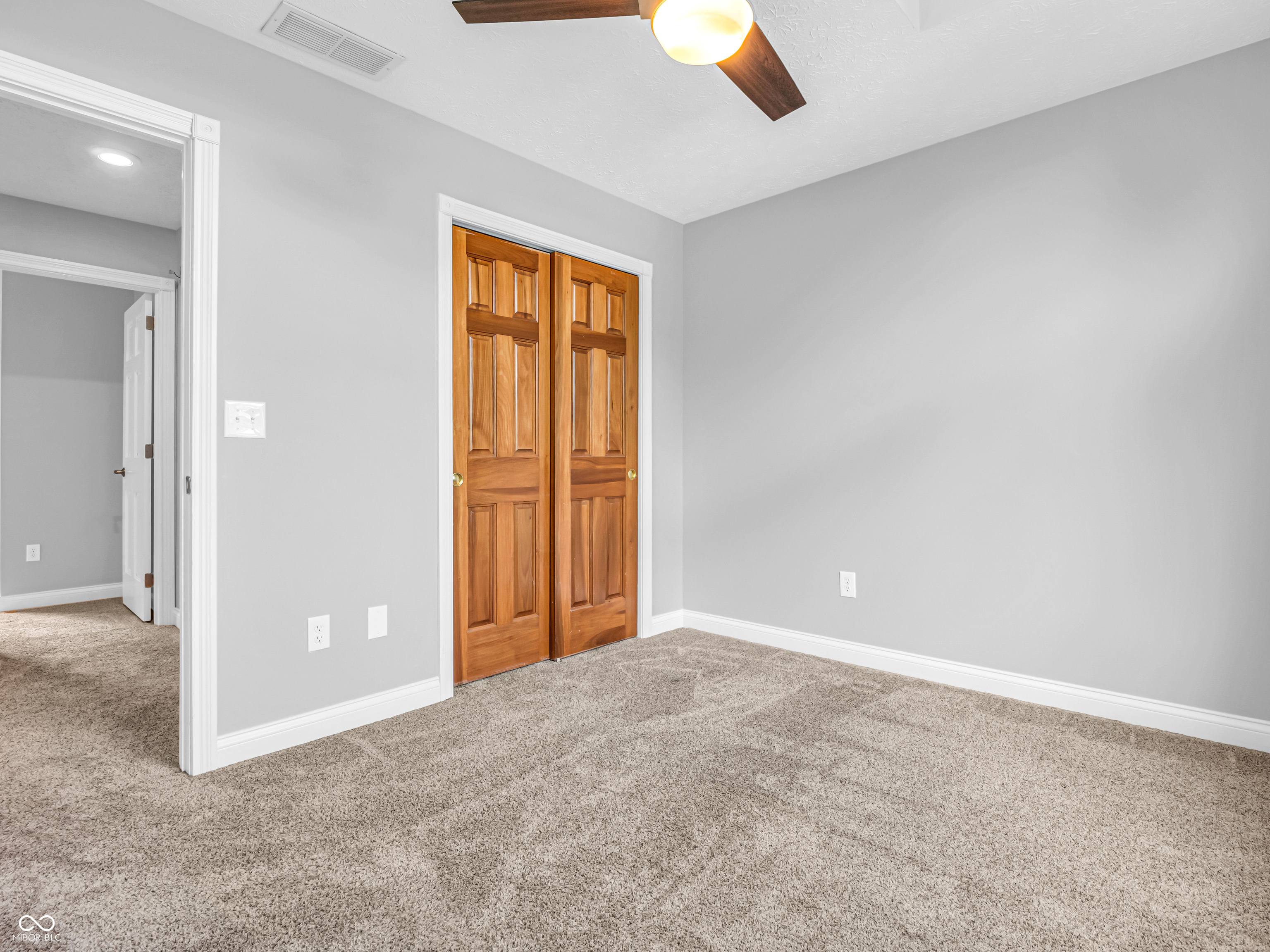 260 Mill Springs