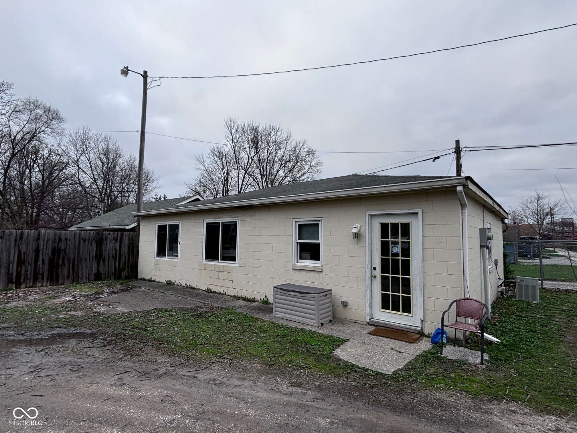 34 W Main Street