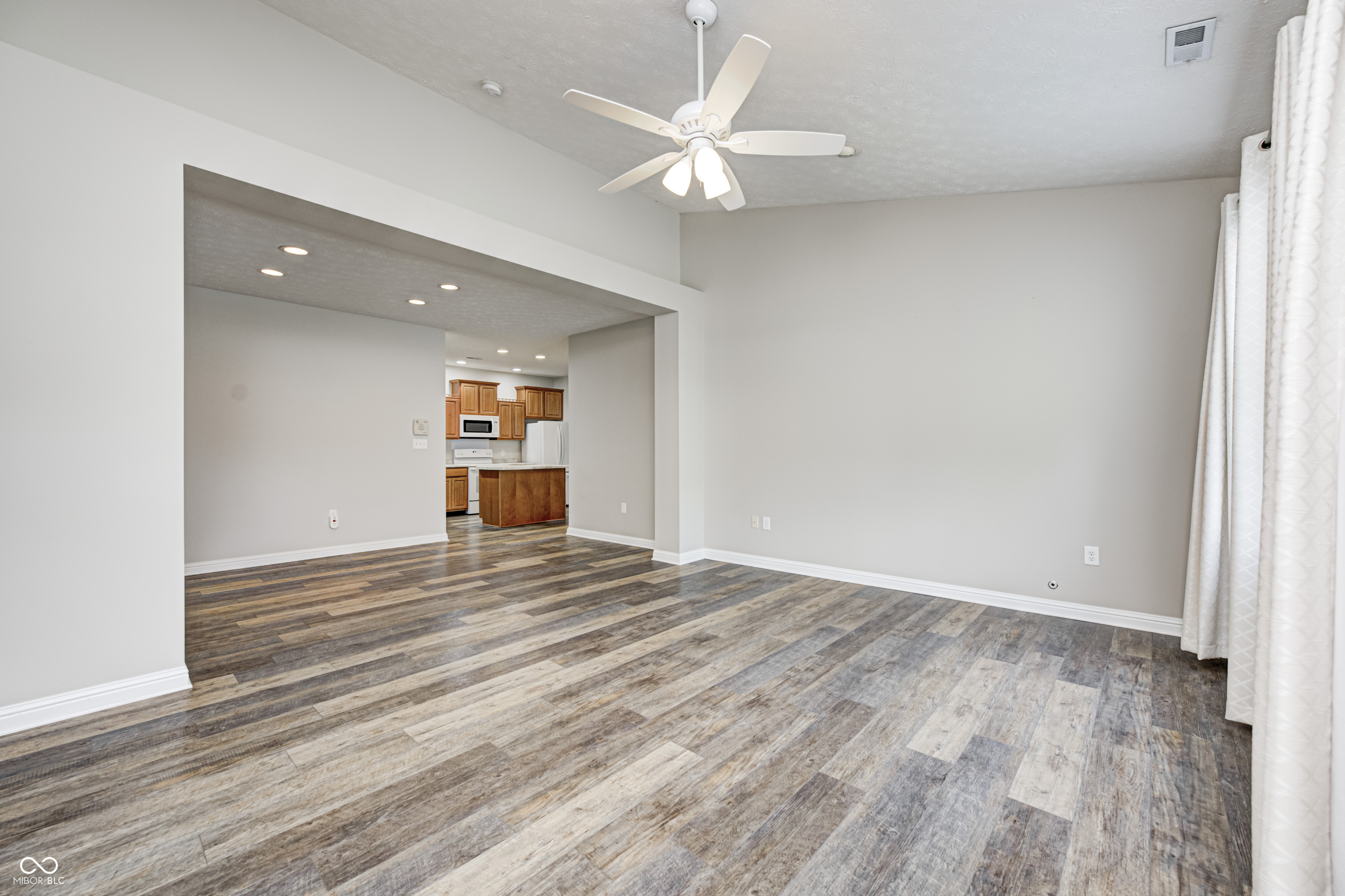 6816 Park Square Drive Unit: C