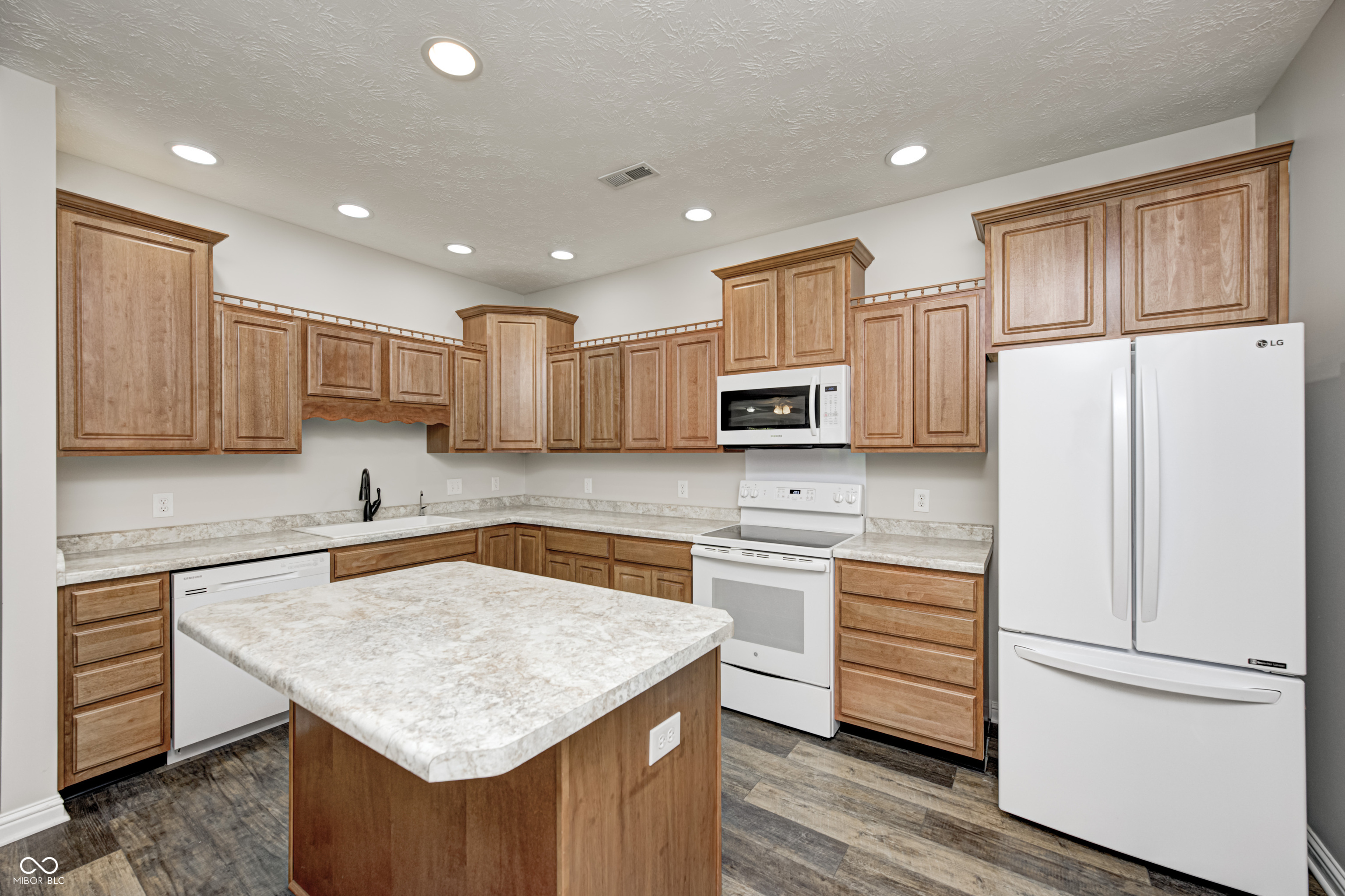 6816 Park Square Drive Unit: C