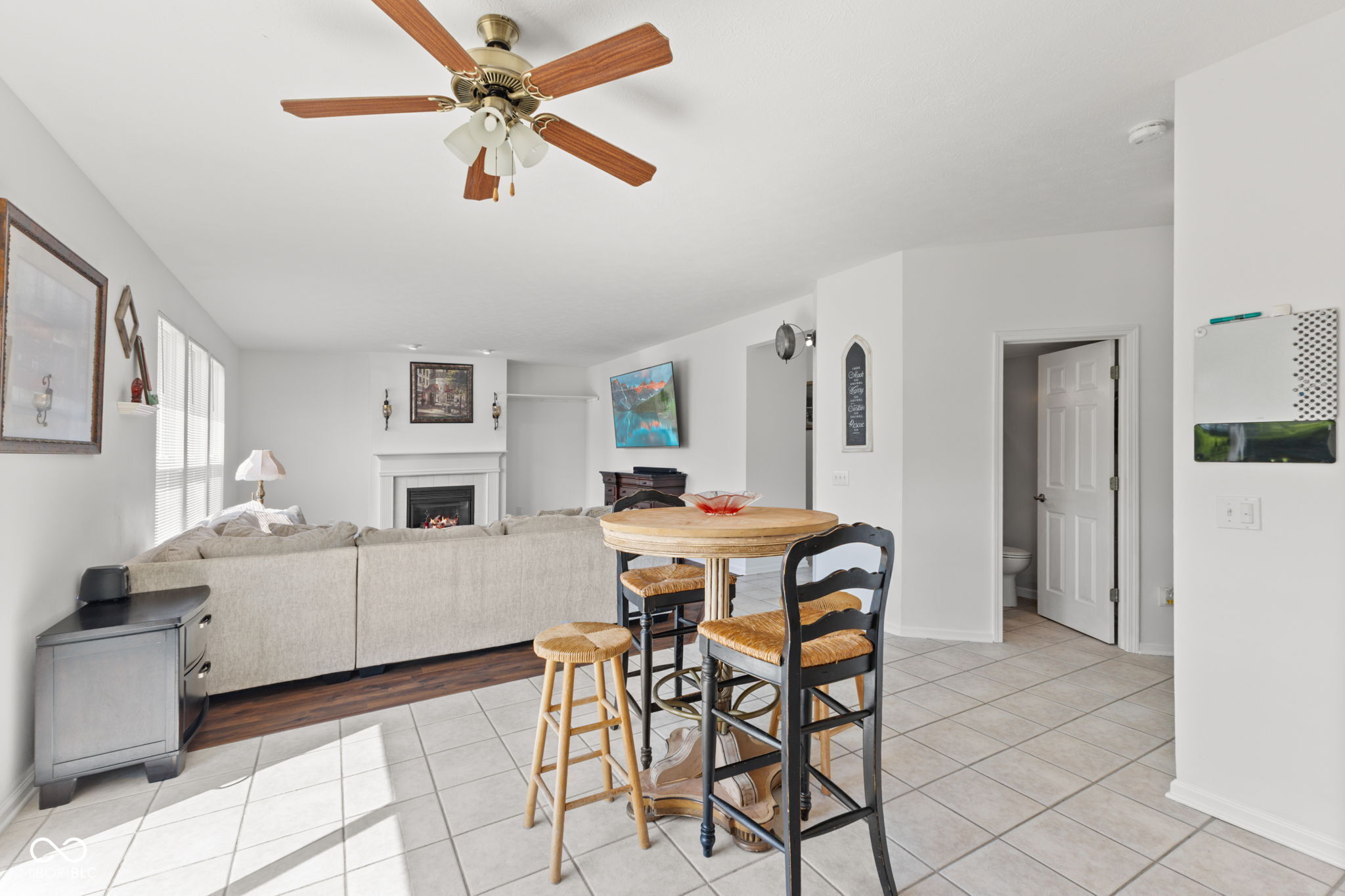 2096 Whitetail Court