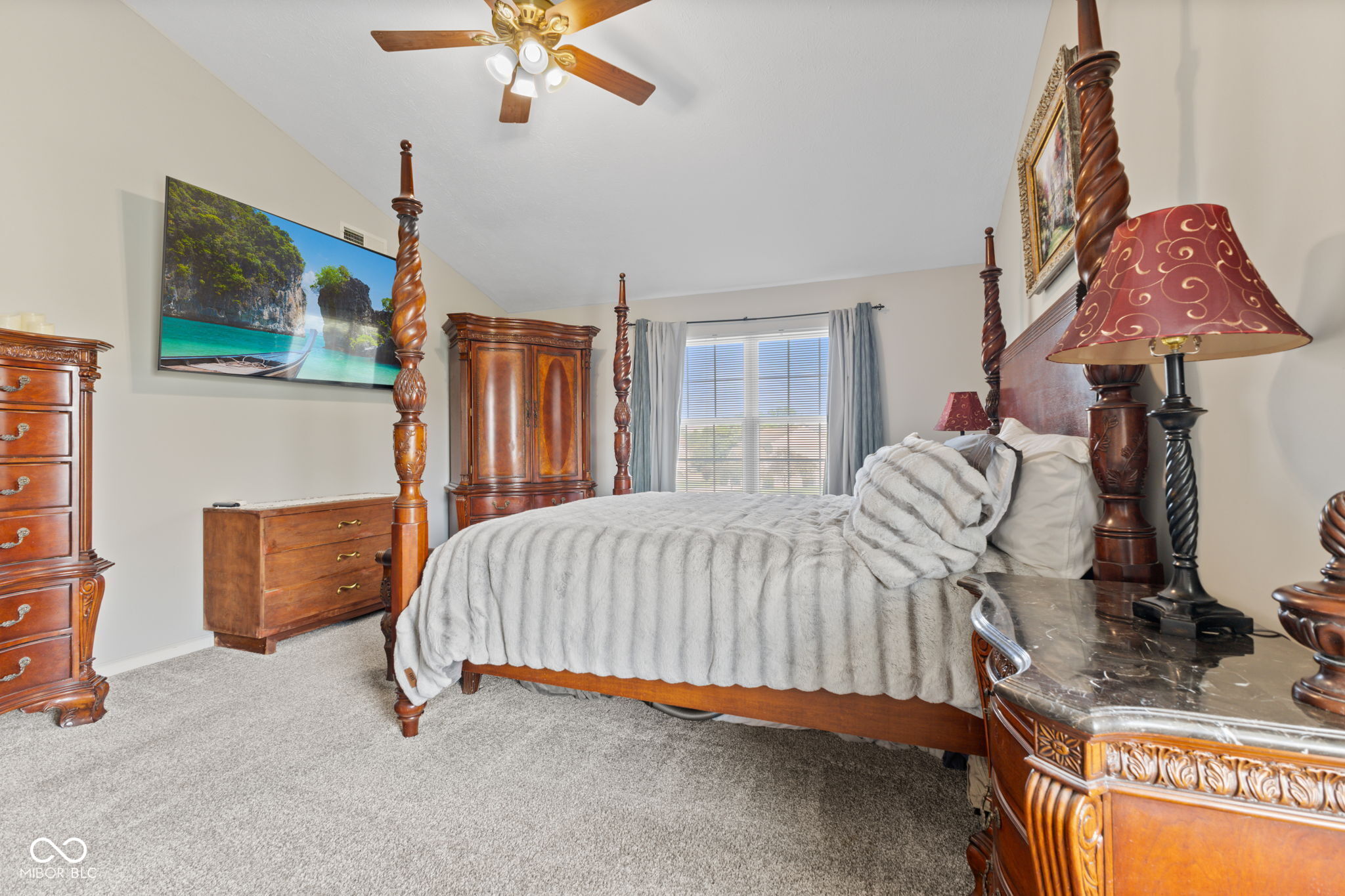 2096 Whitetail Court