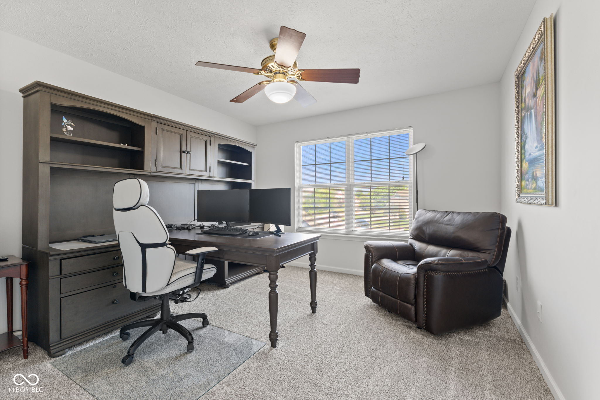 2096 Whitetail Court