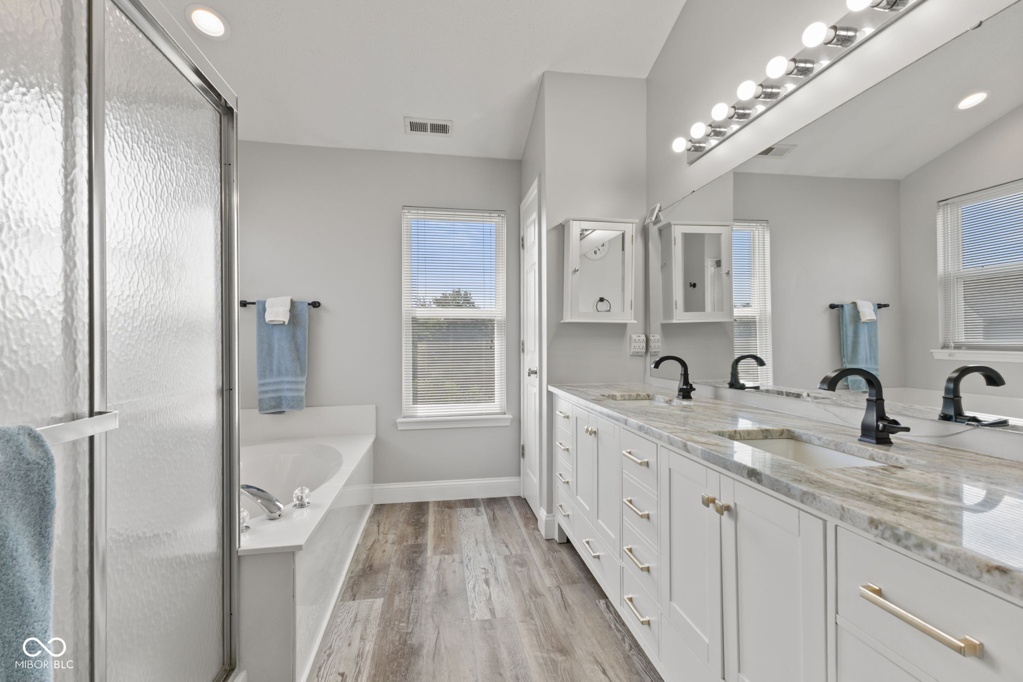 2096 Whitetail Court