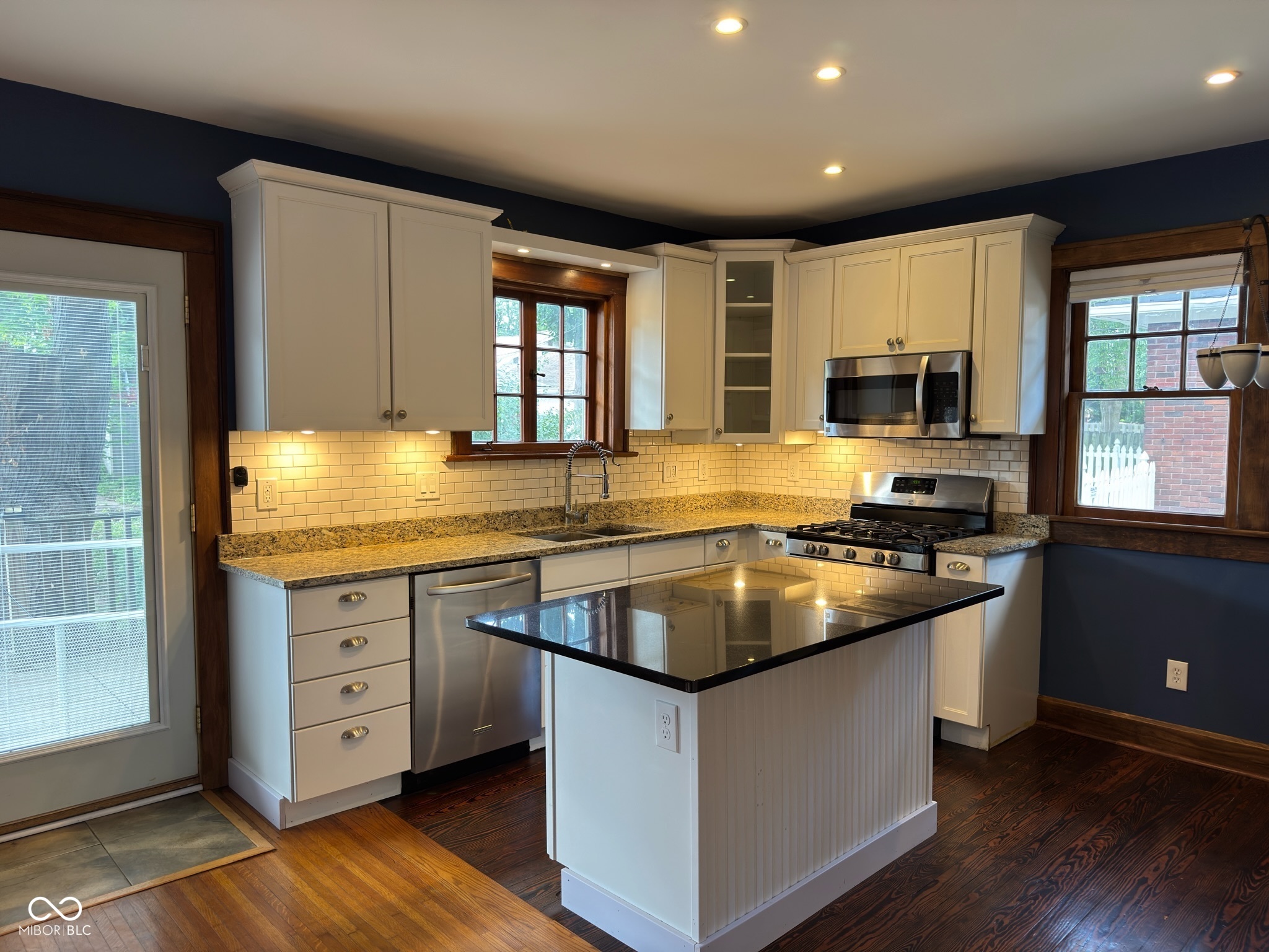 5260 E Pleasant Run Parkway North Drive