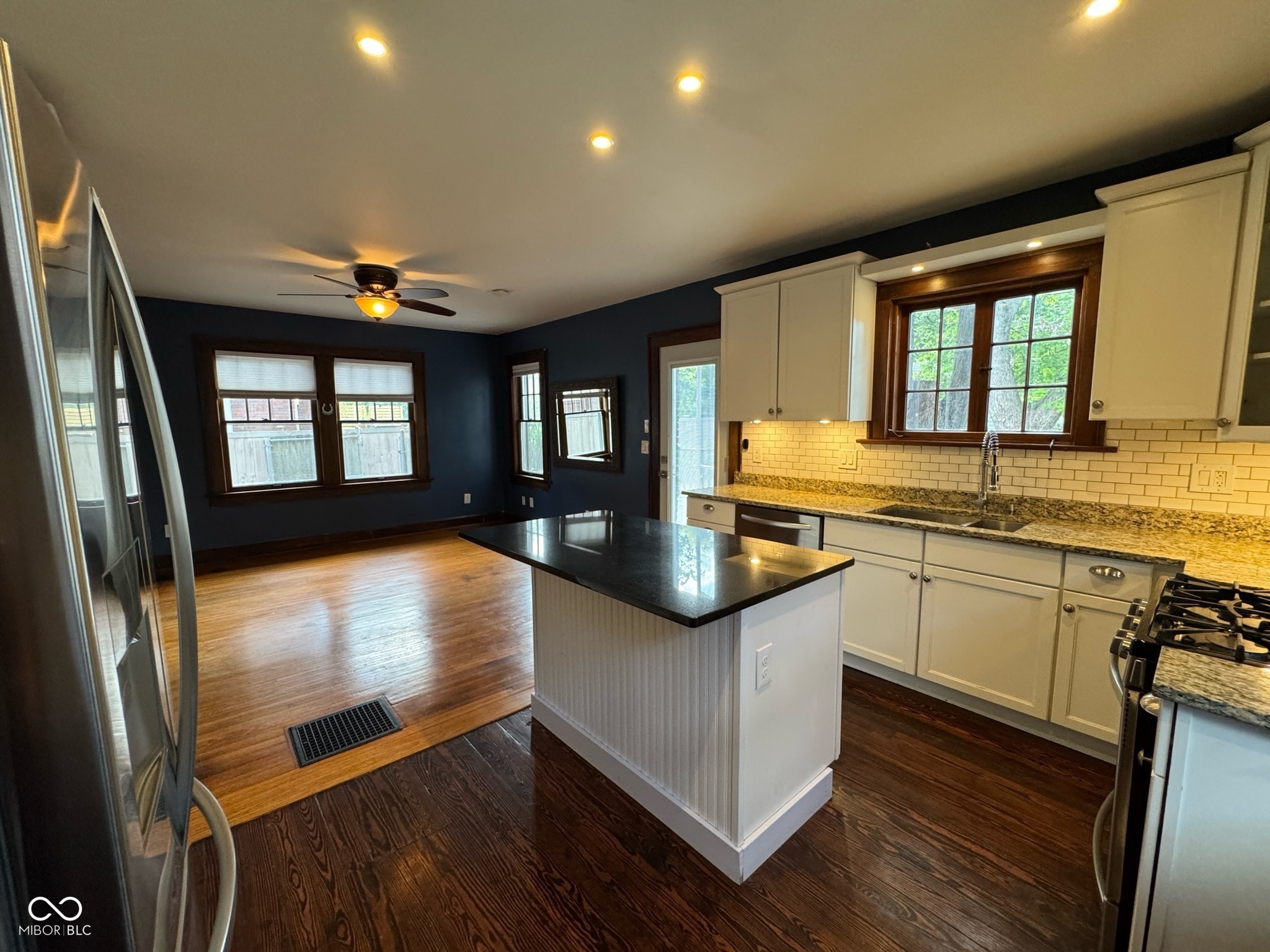 5260 E Pleasant Run Parkway North Drive