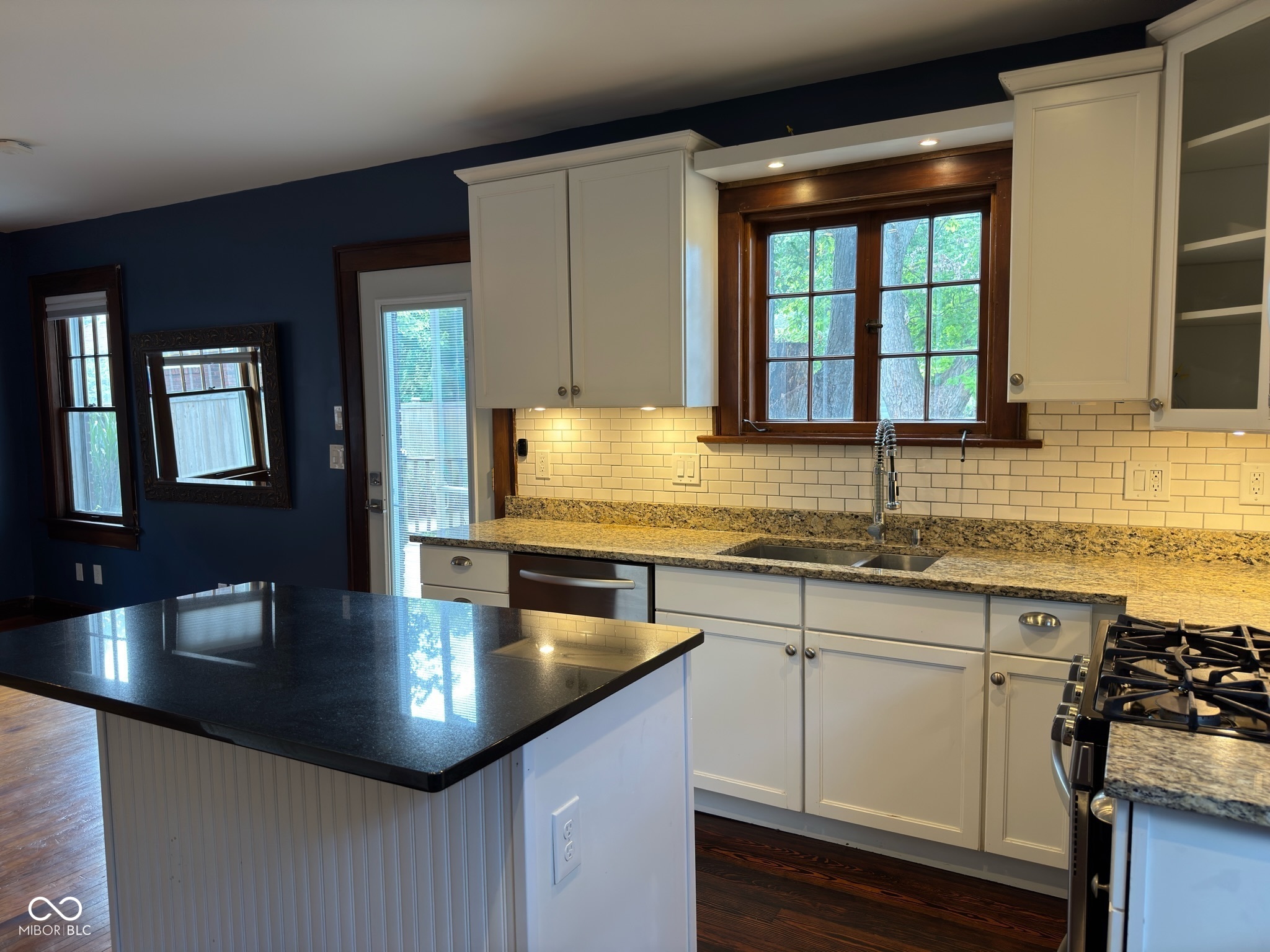 5260 E Pleasant Run Parkway North Drive