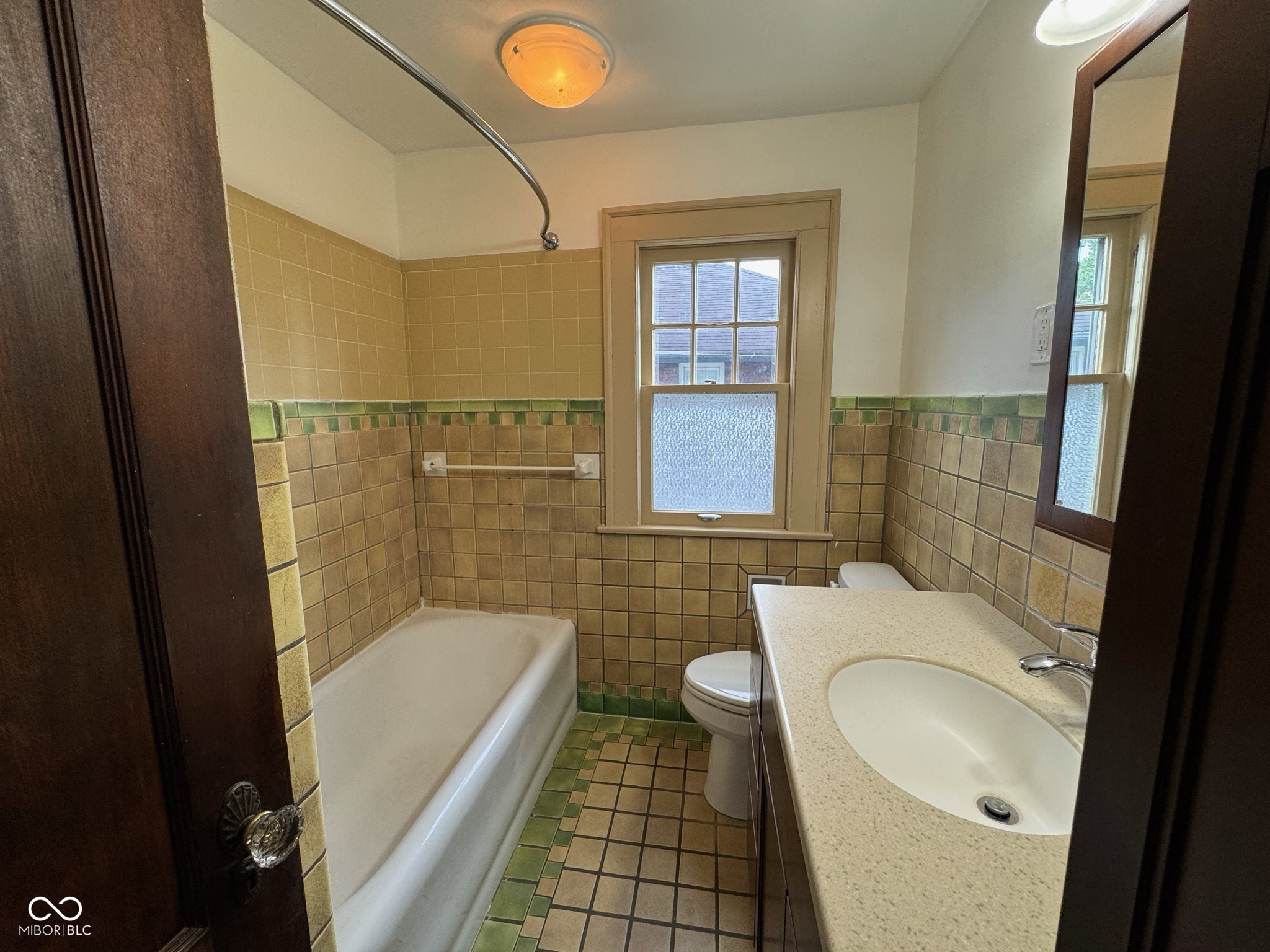 5260 E Pleasant Run Parkway North Drive