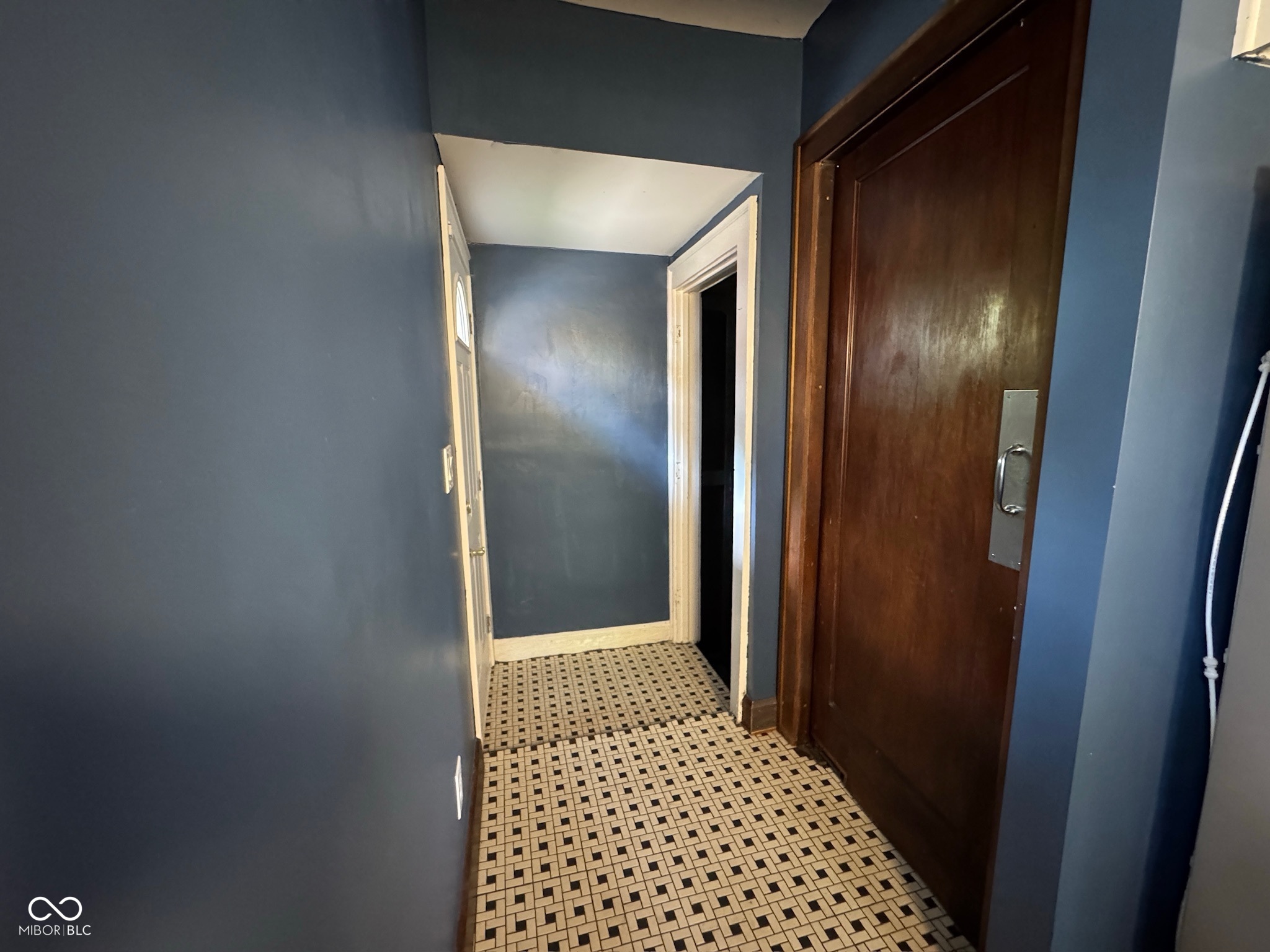 5260 E Pleasant Run Parkway North Drive