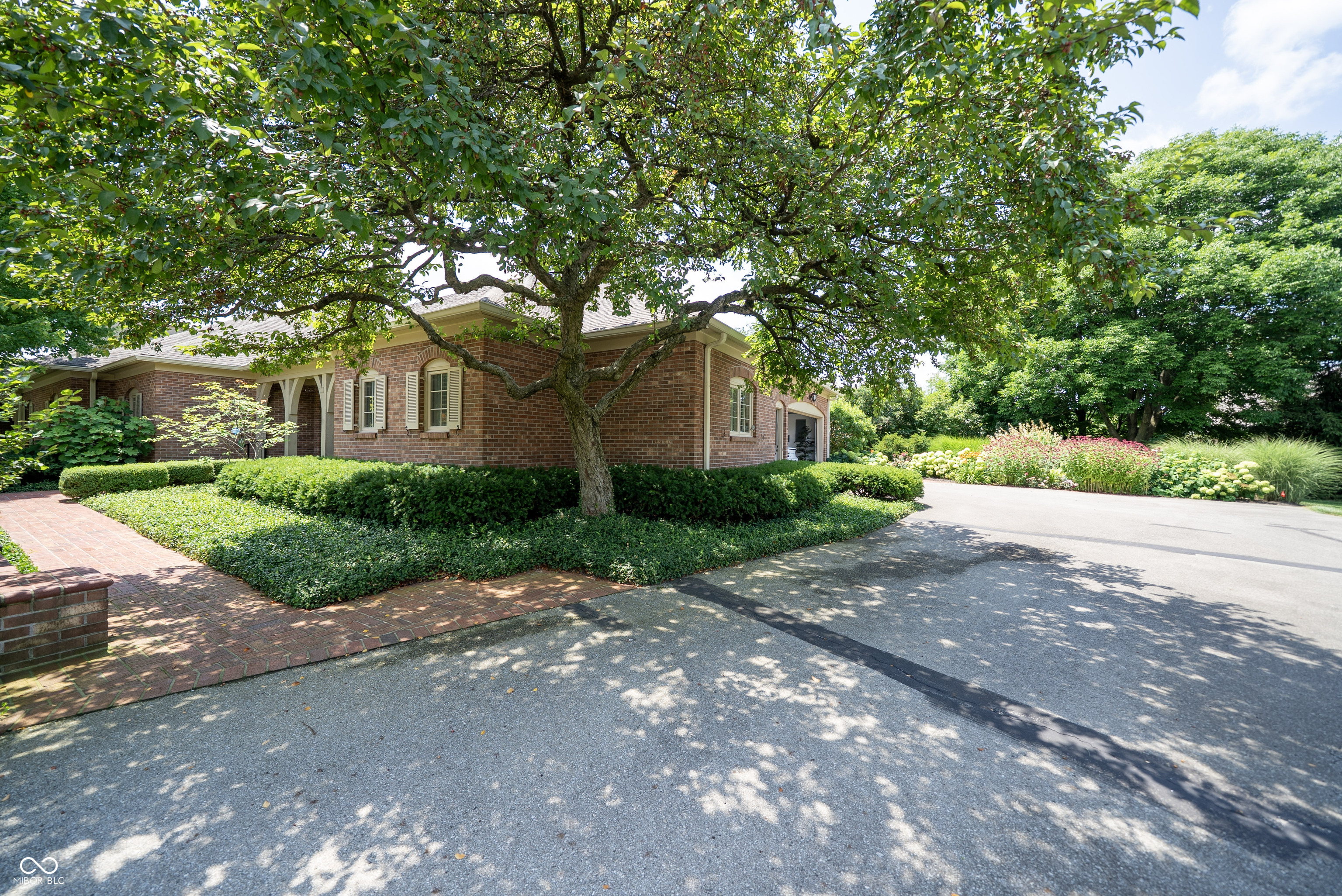 7930 Beaumont Green Place