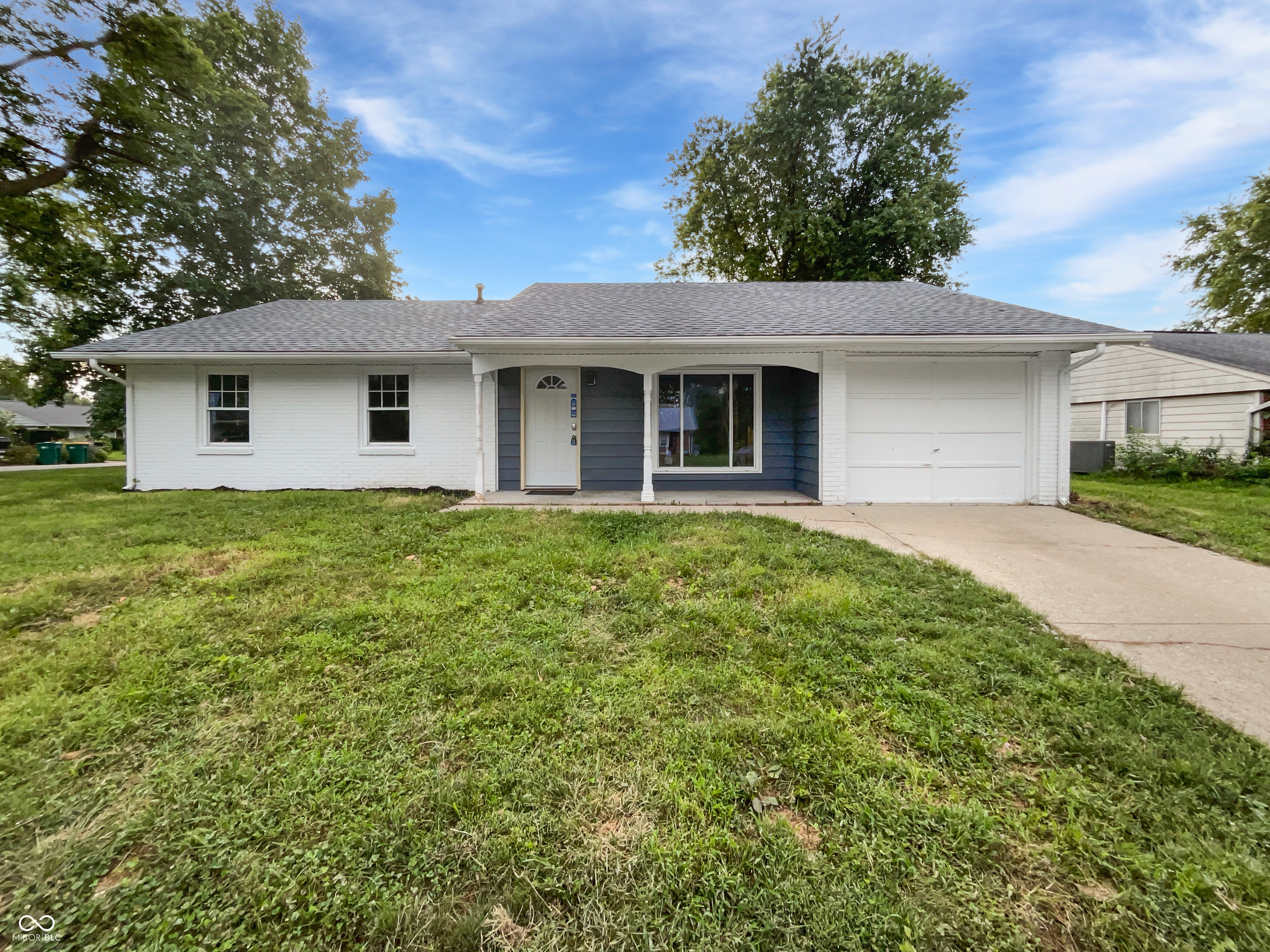 1107 Ridgewood Drive