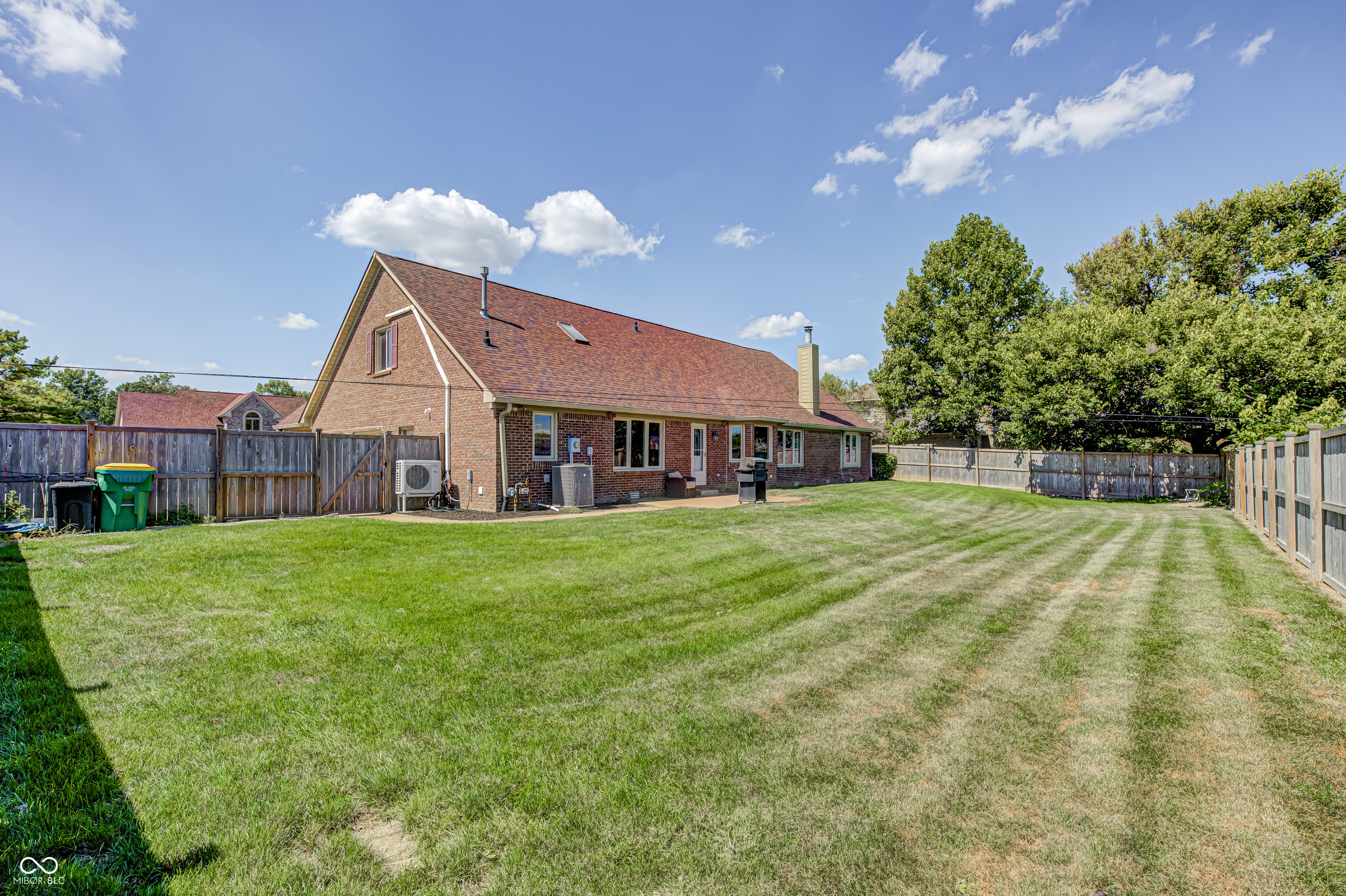 1711 Hunters Trail