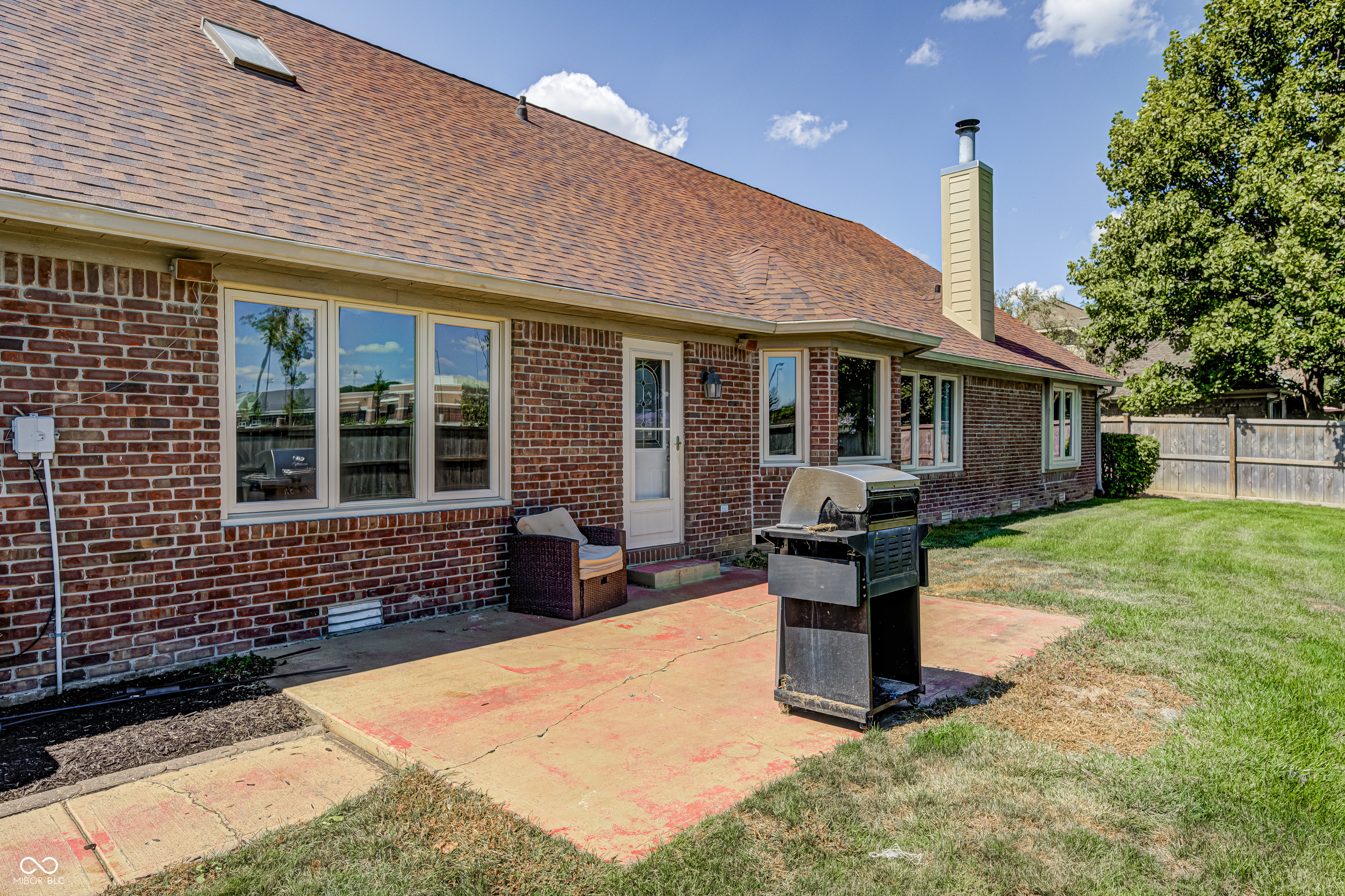 1711 Hunters Trail