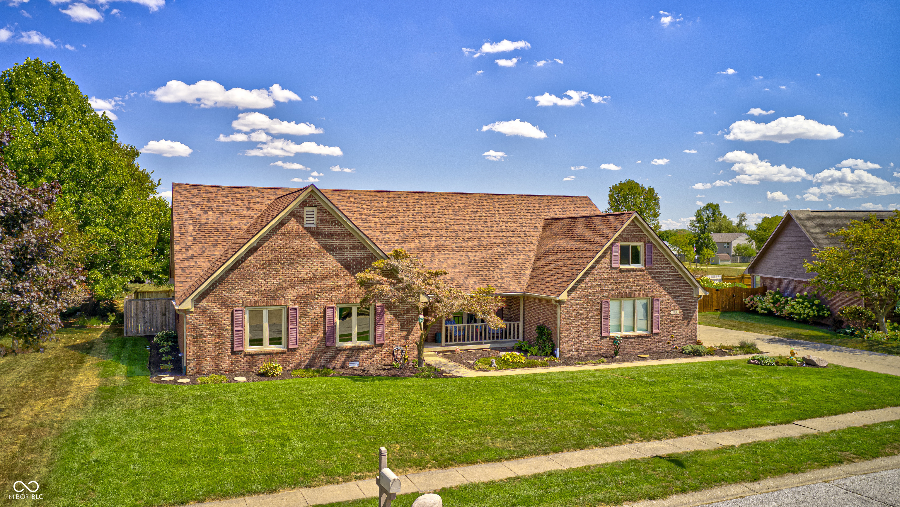 1711 Hunters Trail