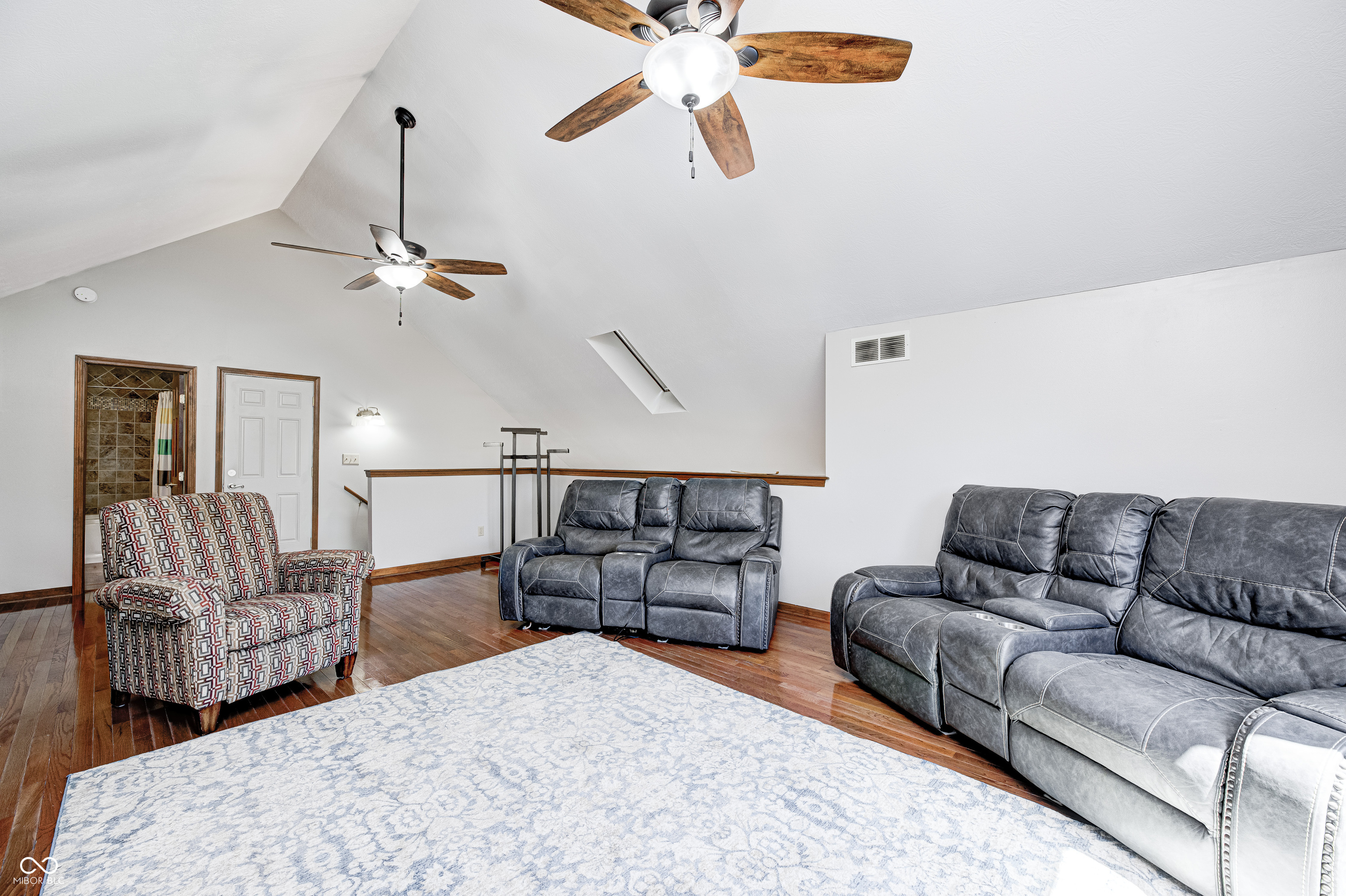 1711 Hunters Trail