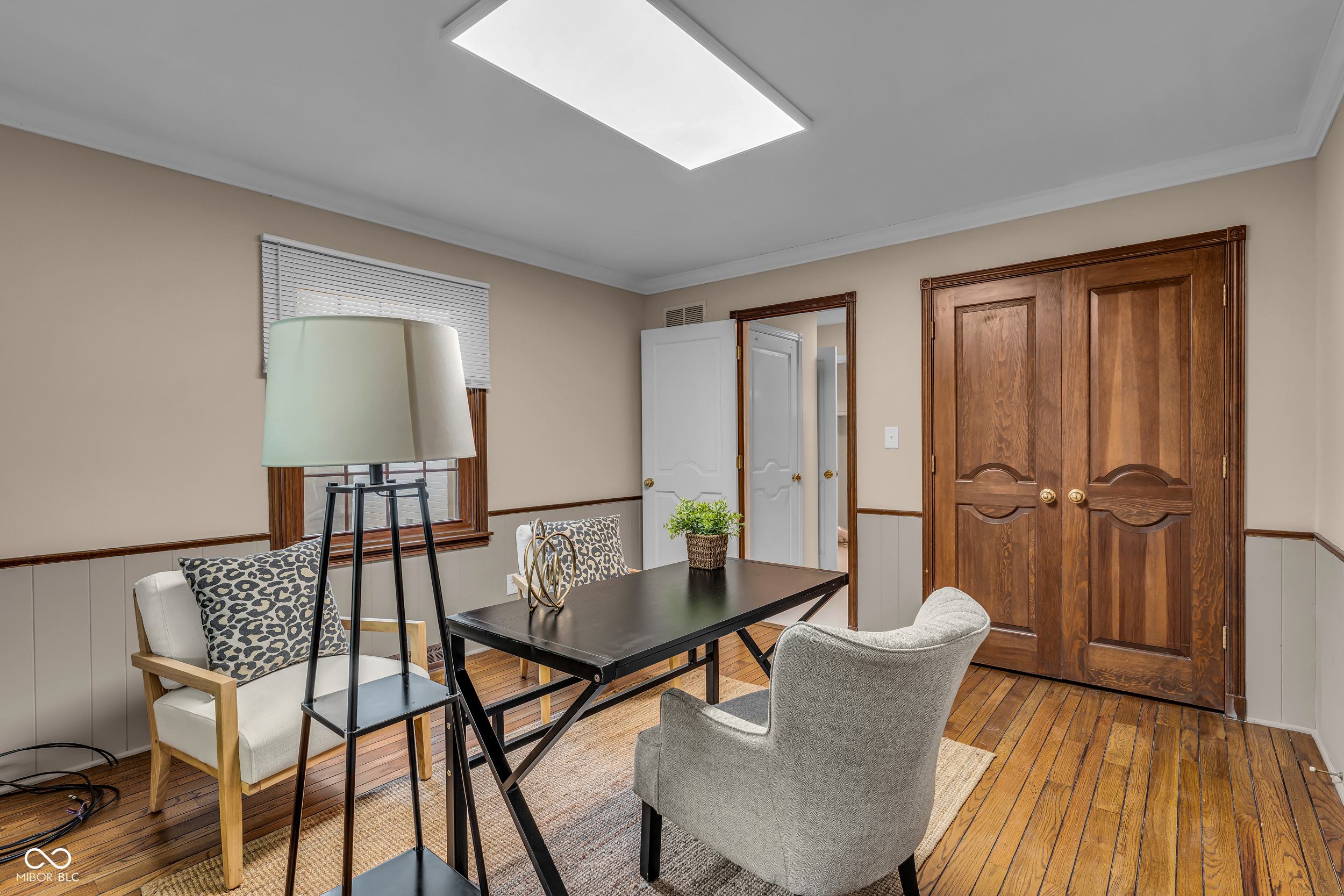 1310 Alderly Road