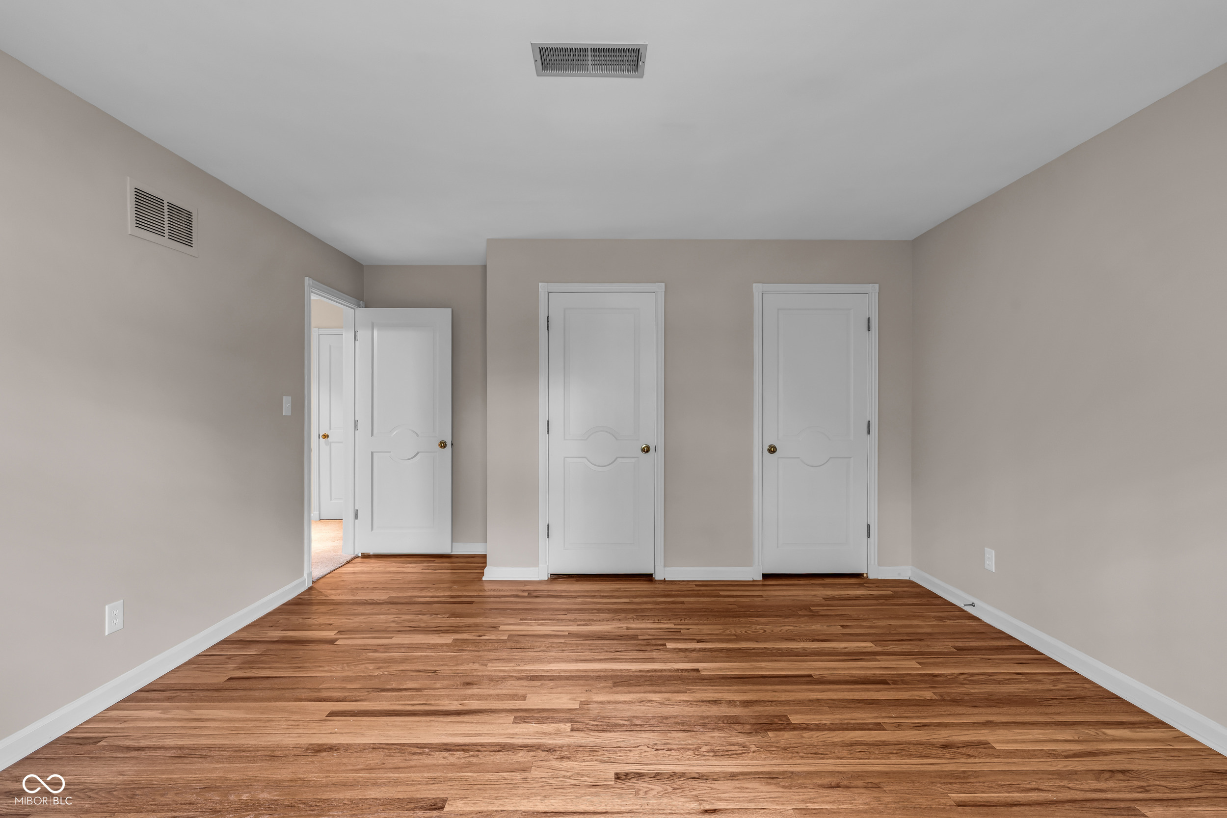 1310 Alderly Road