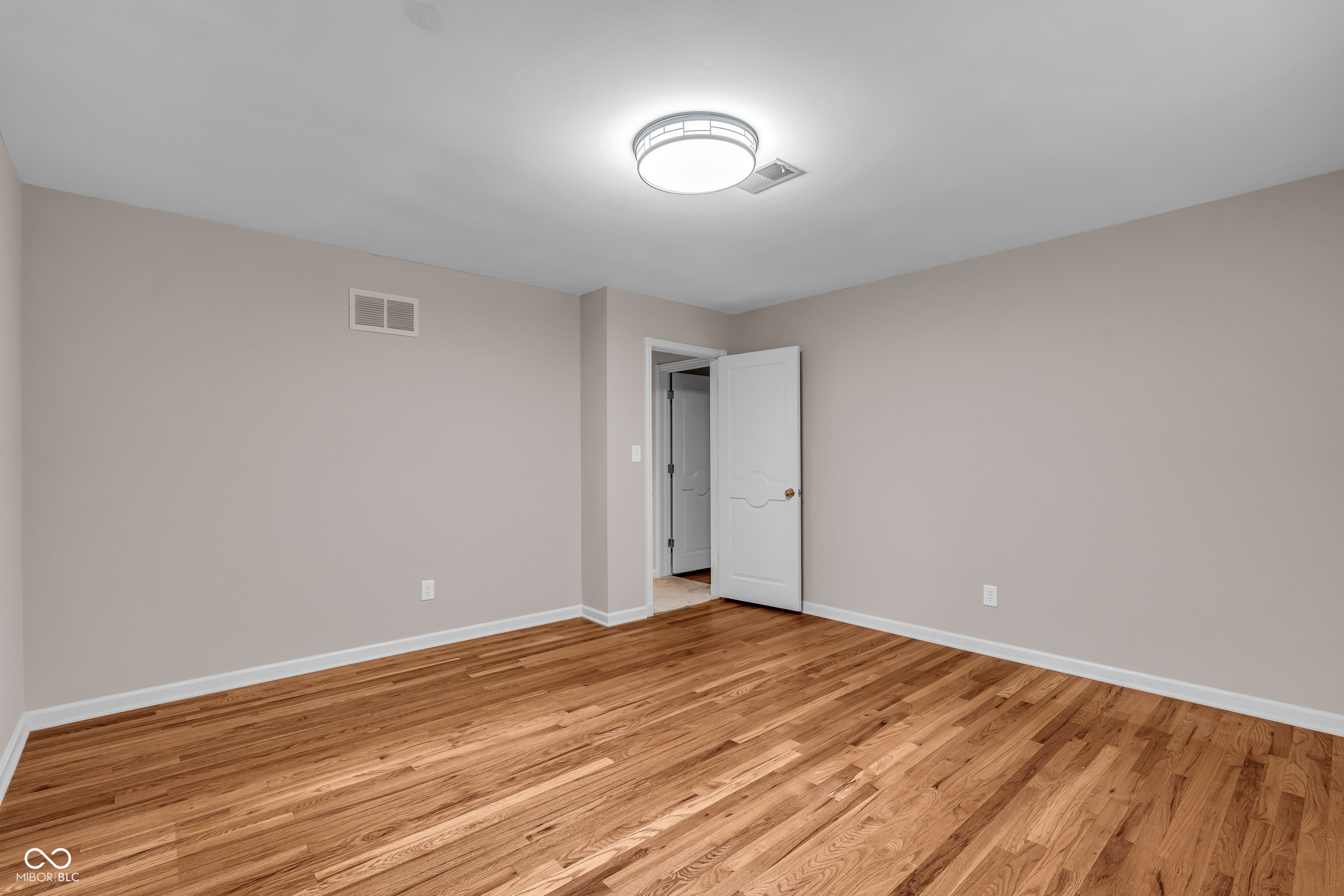 1310 Alderly Road