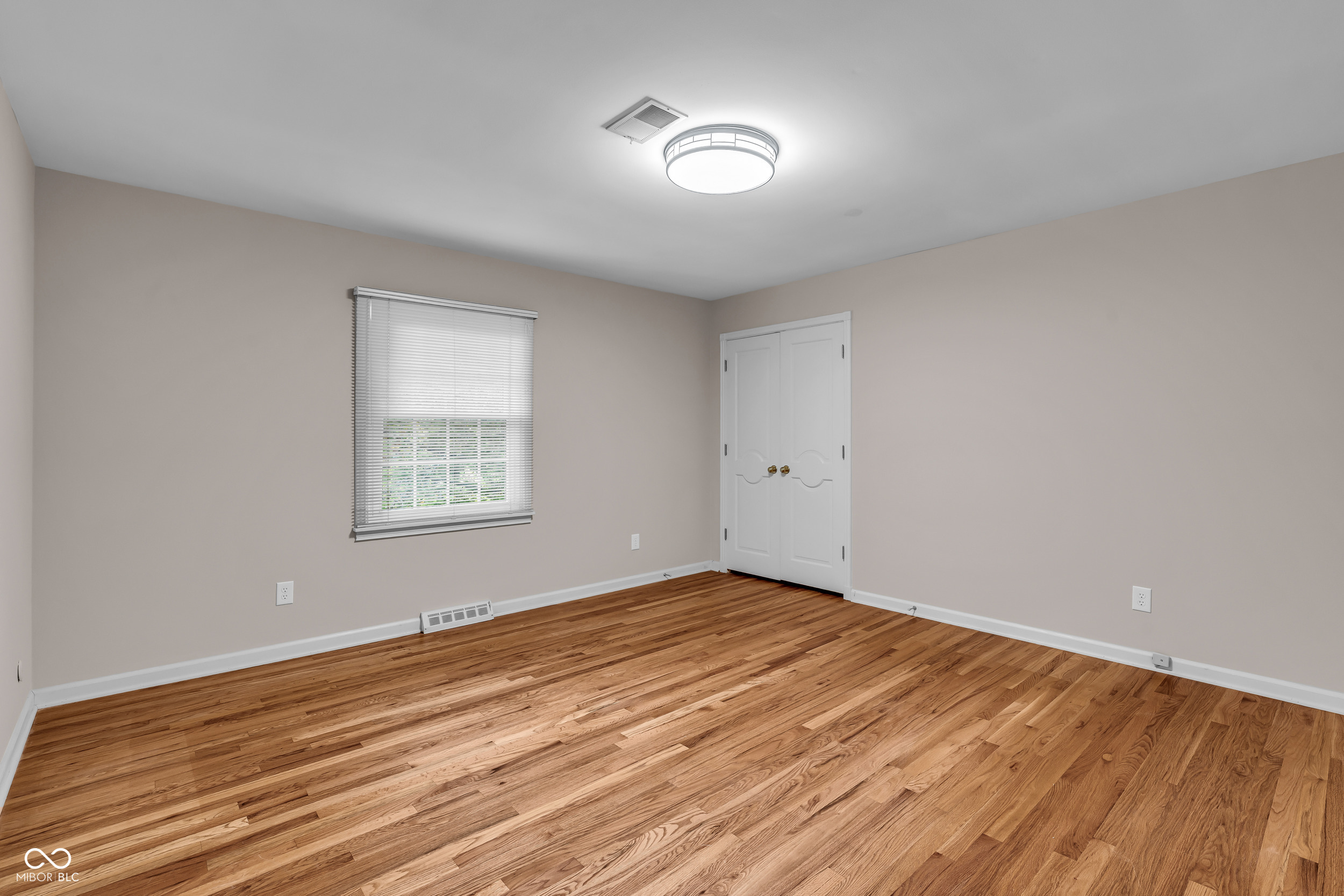1310 Alderly Road