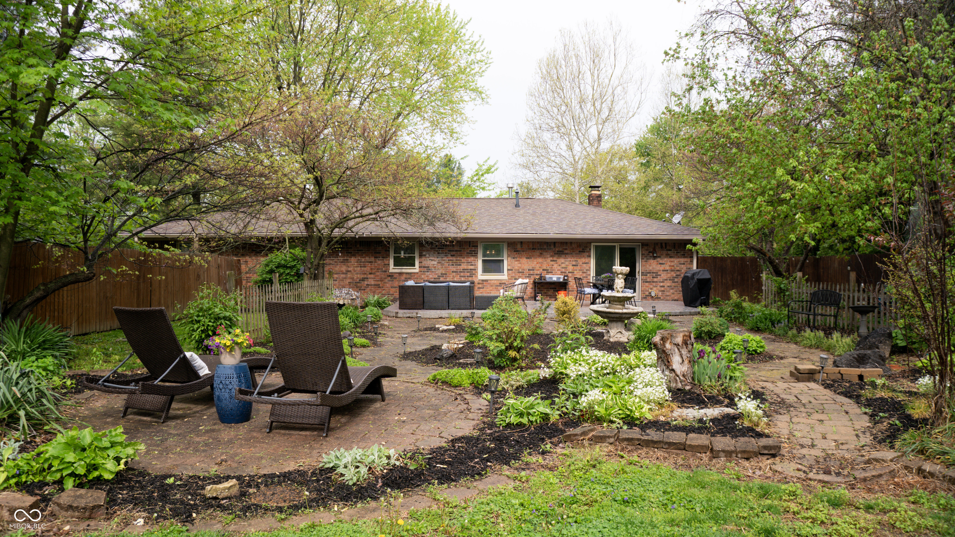 8035 Black Oak Court