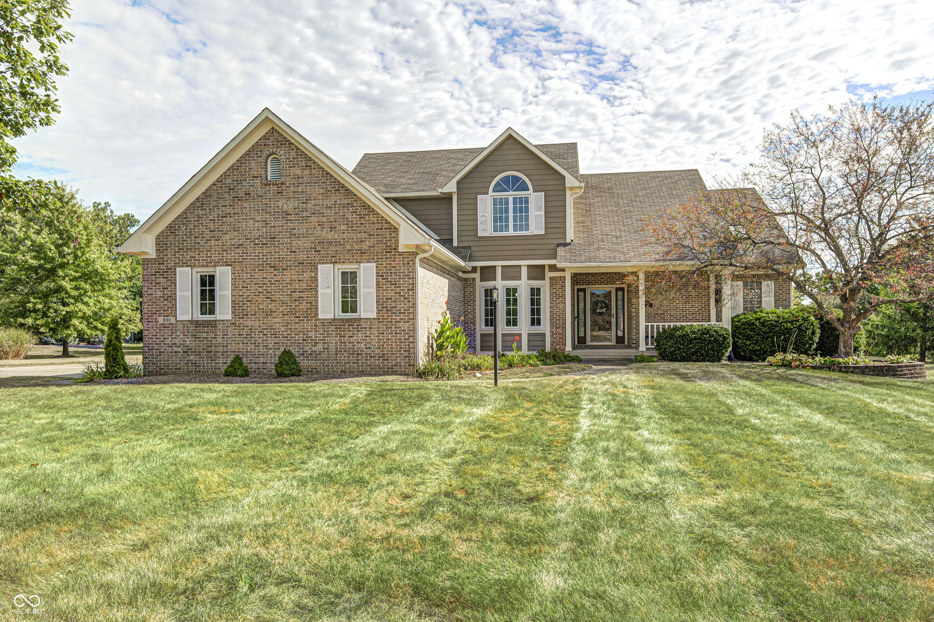 9311 Shady Bend