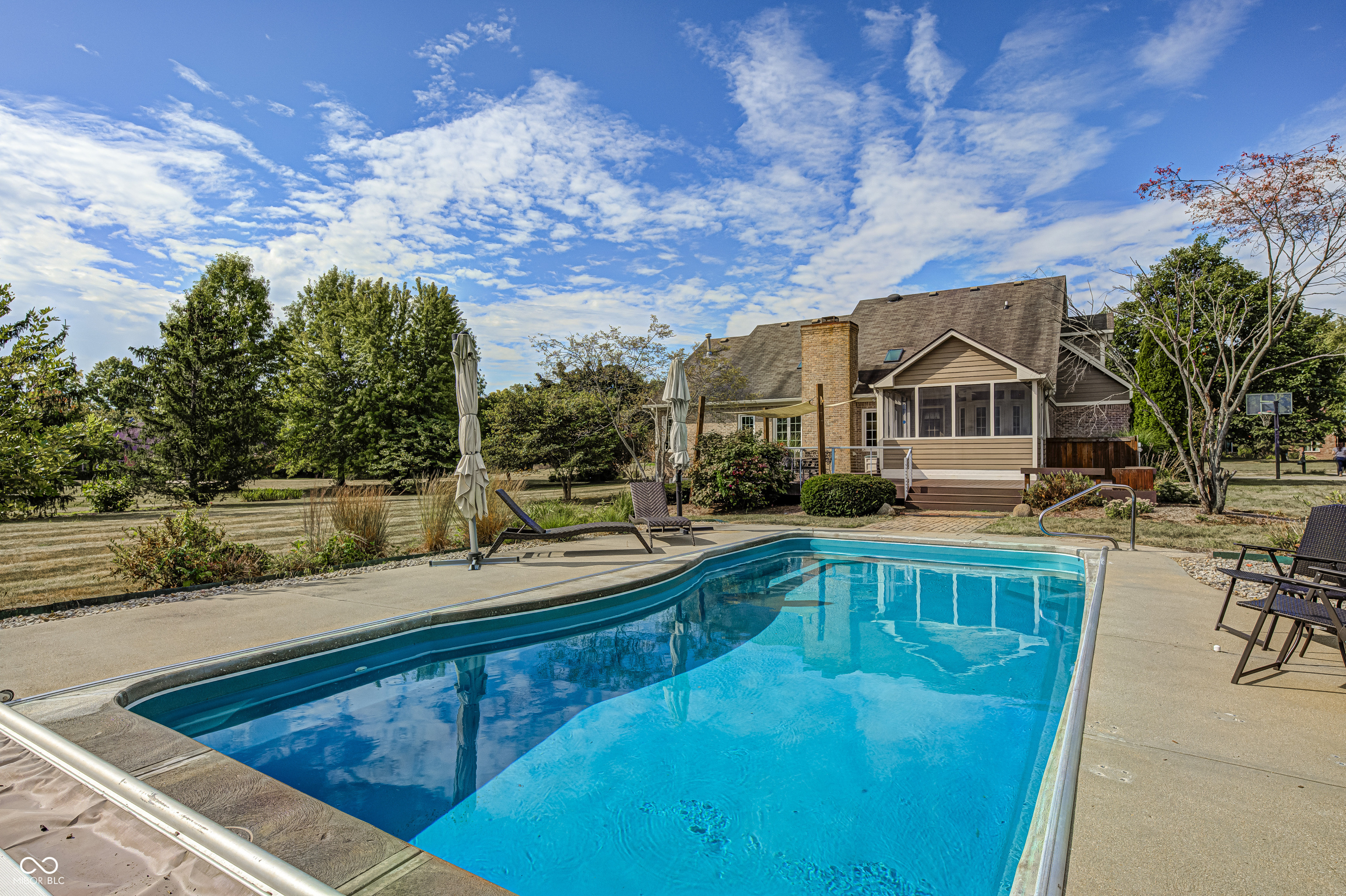 9311 Shady Bend
