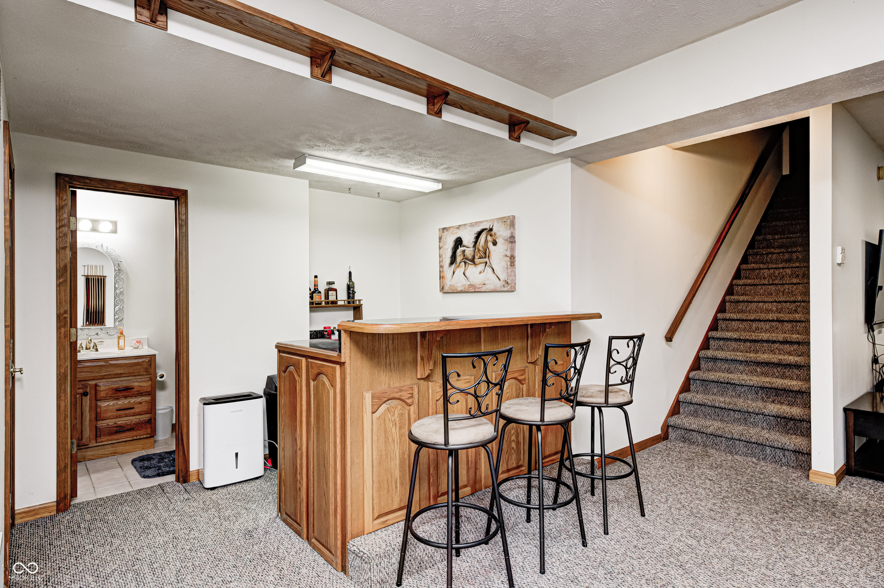9311 Shady Bend