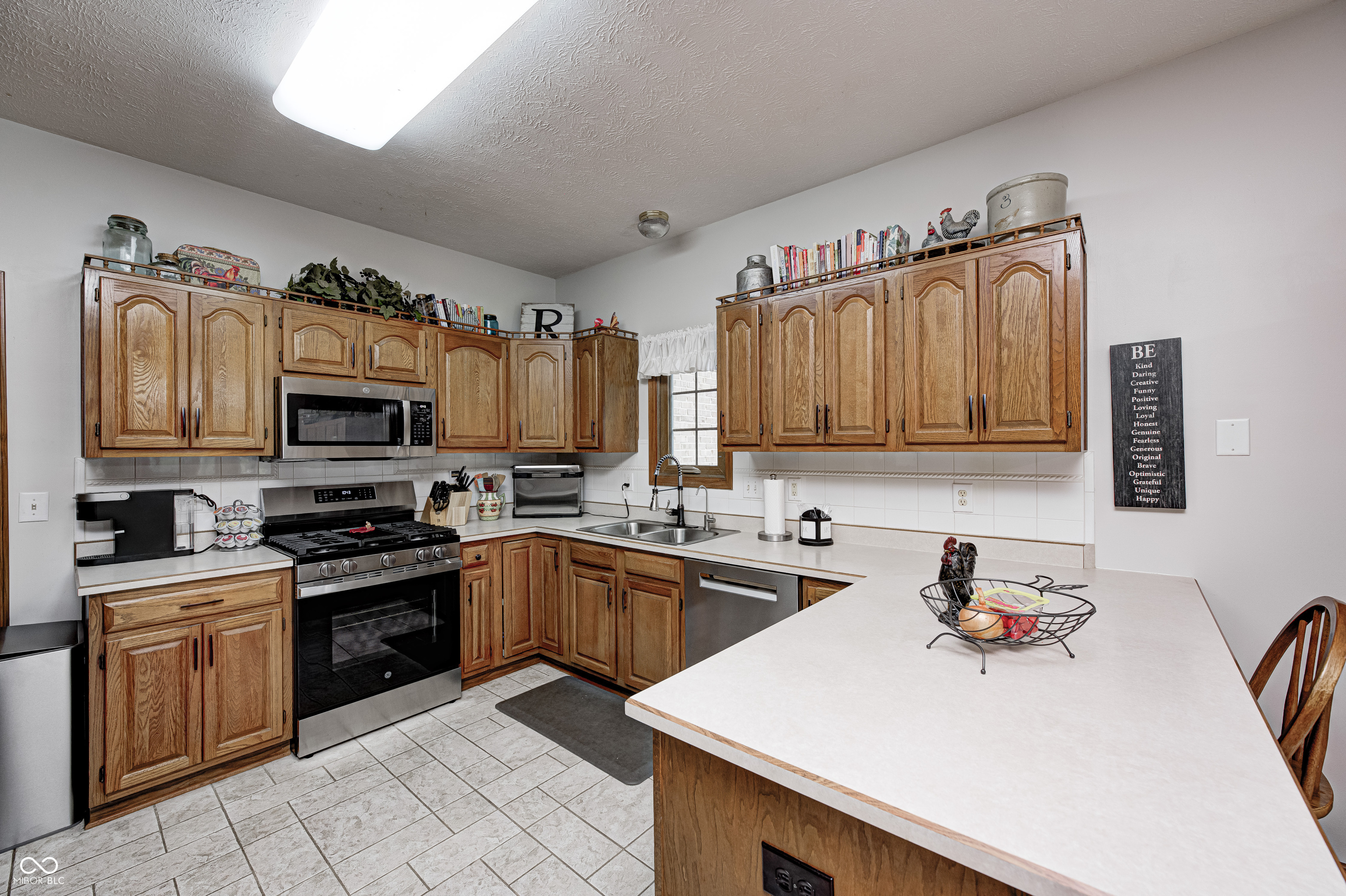 9311 Shady Bend