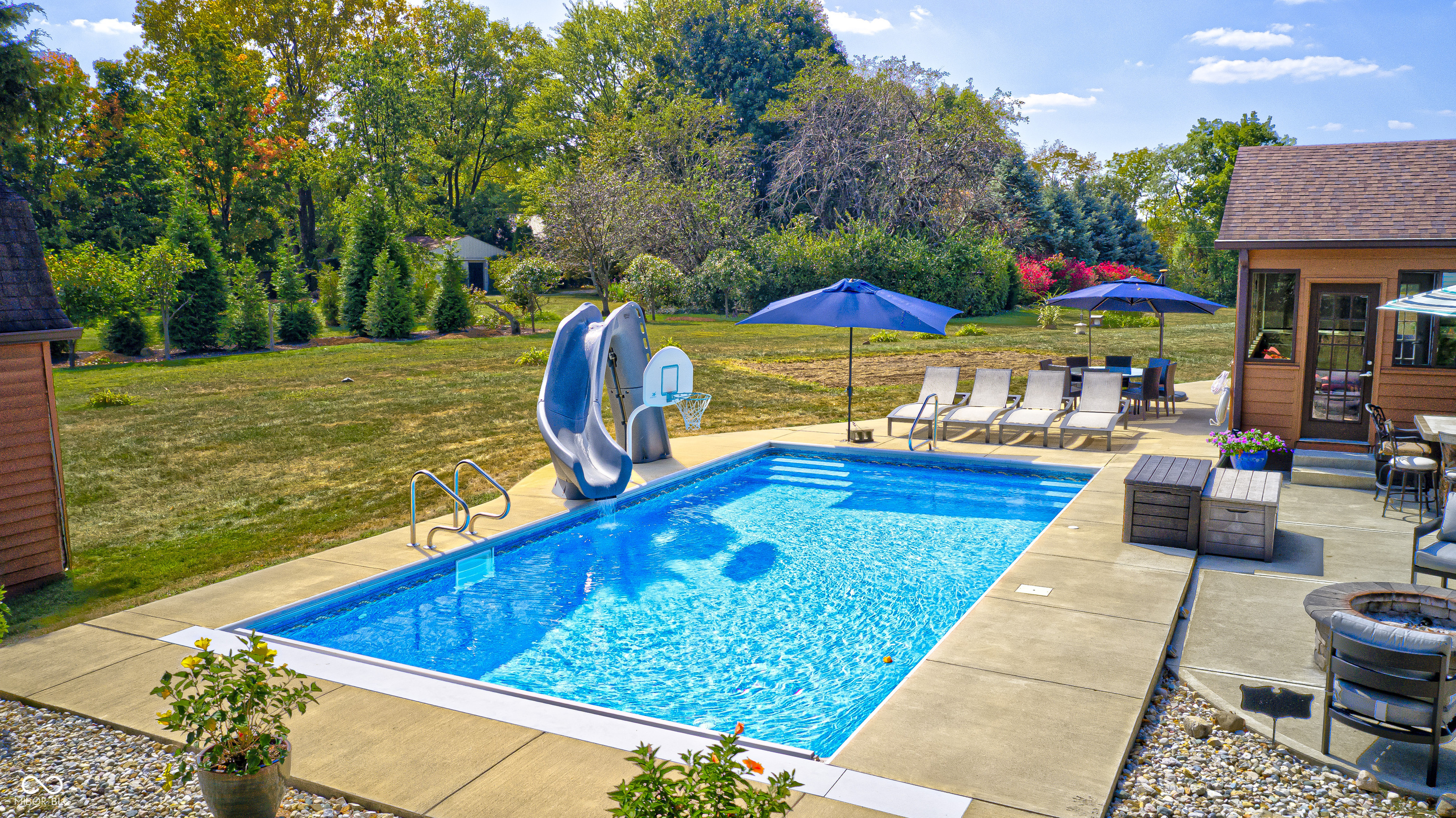 7665 Maloney Road